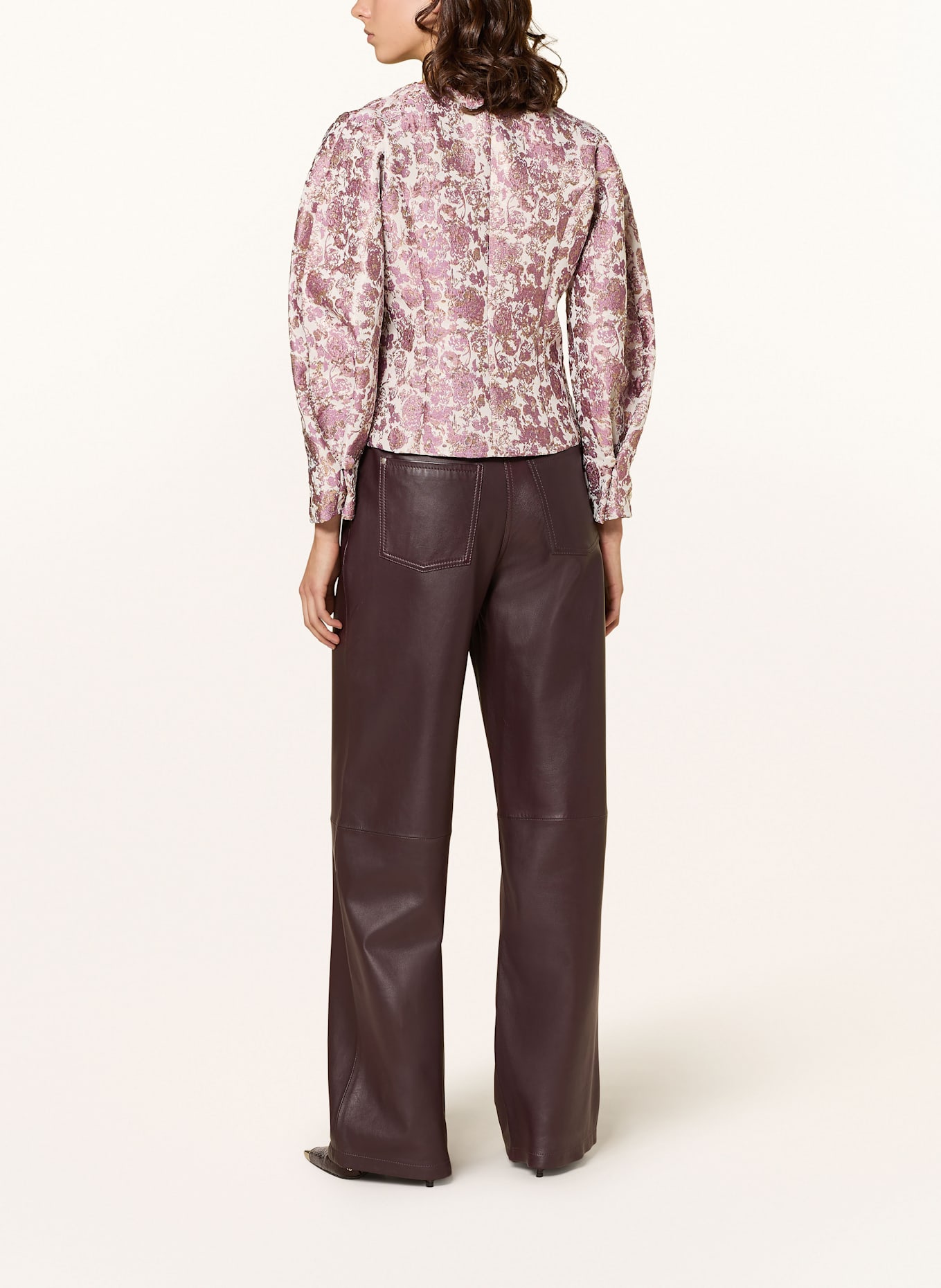 BAUM UND PFERDGARTEN Jacke MILLIE mit Glitzergarn: WEISS / HELLLILA / GOLD