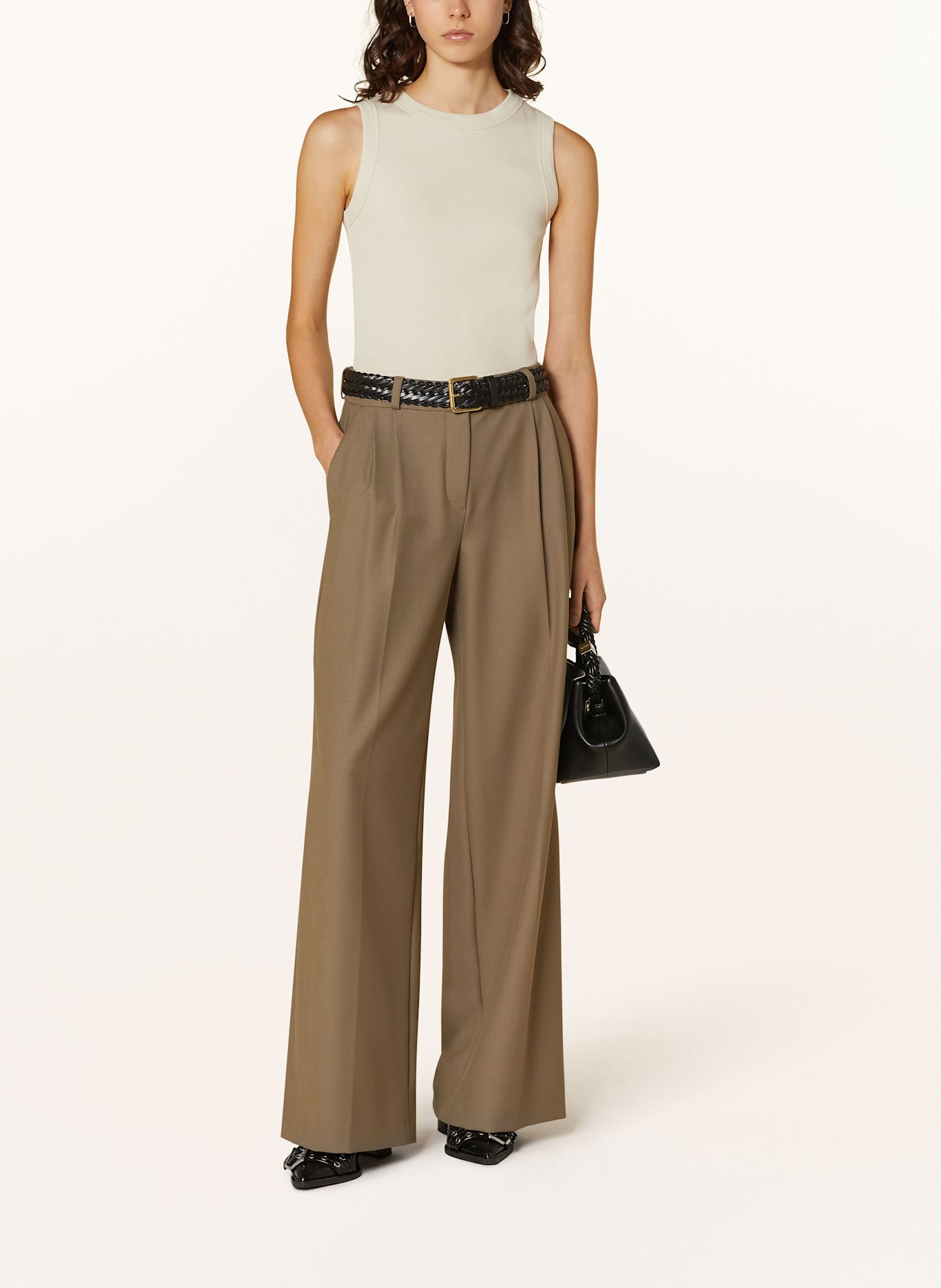 MRS & HUGS Top: BEIGE