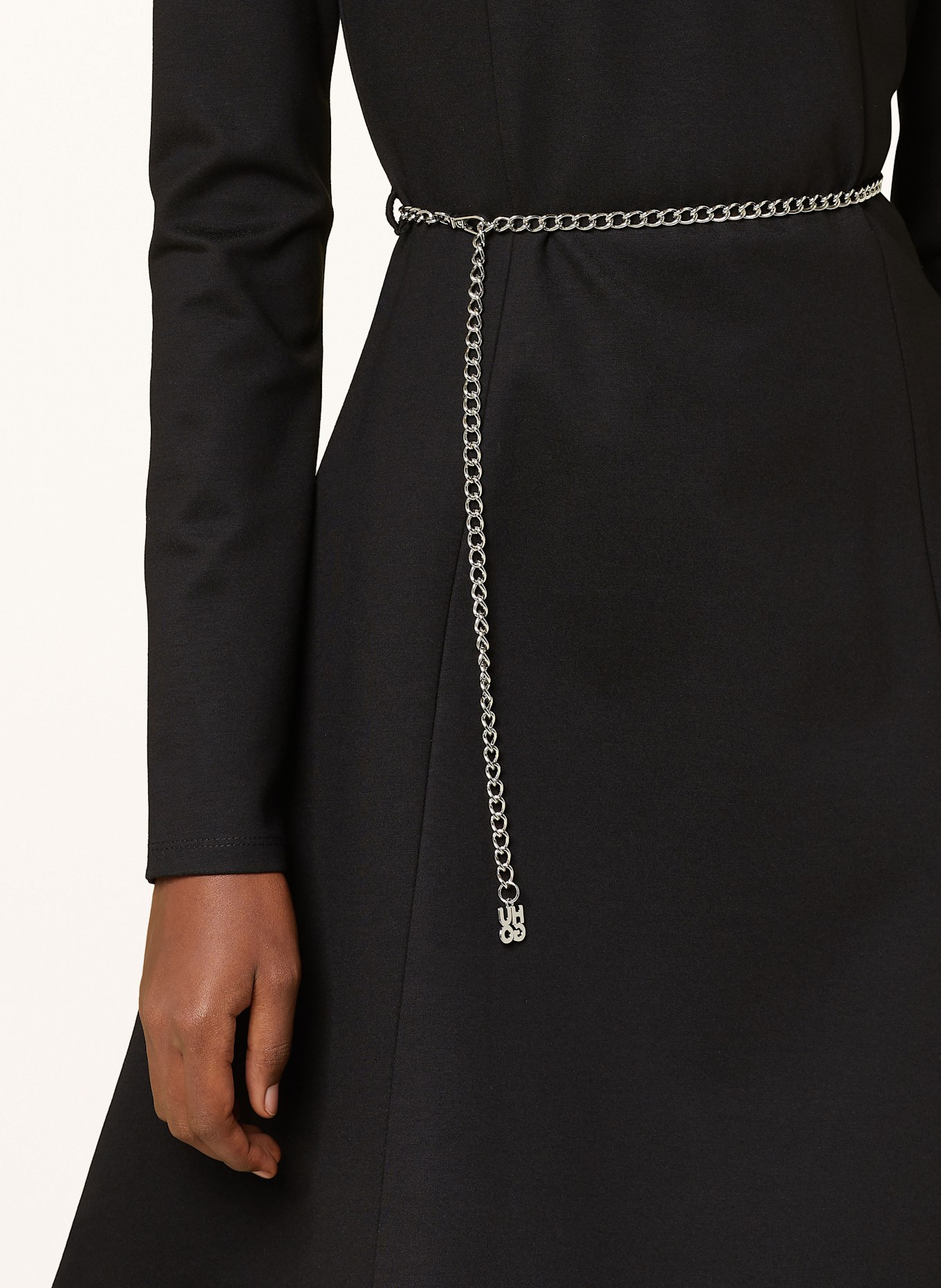 HUGO Jerseykleid NELORA: SCHWARZ