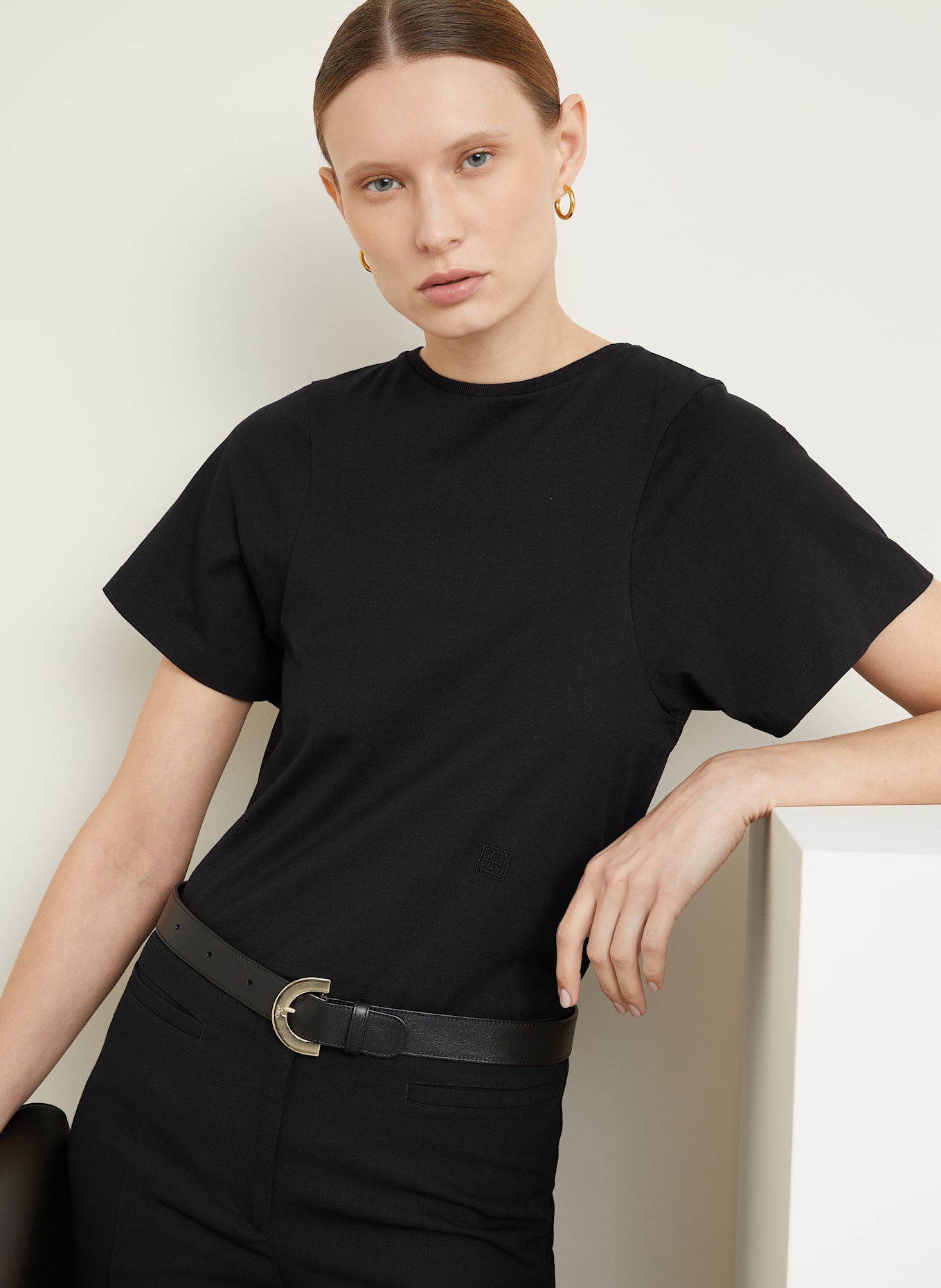 TOTEME T-shirt: BLACK