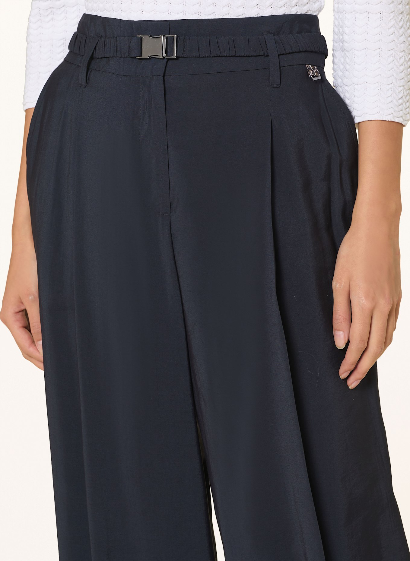 MARC CAIN Spodnie paperbag WICHITA: 394 navy