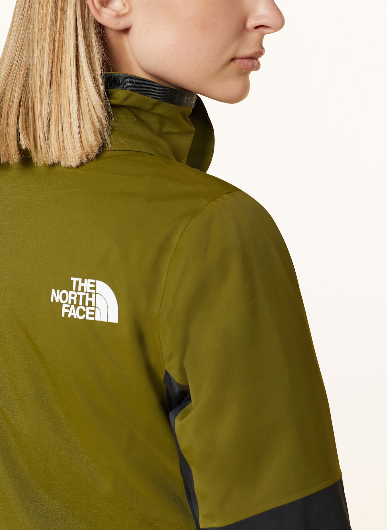 THE NORTH FACE Skijacke LENADO: OLIV / SCHWARZ