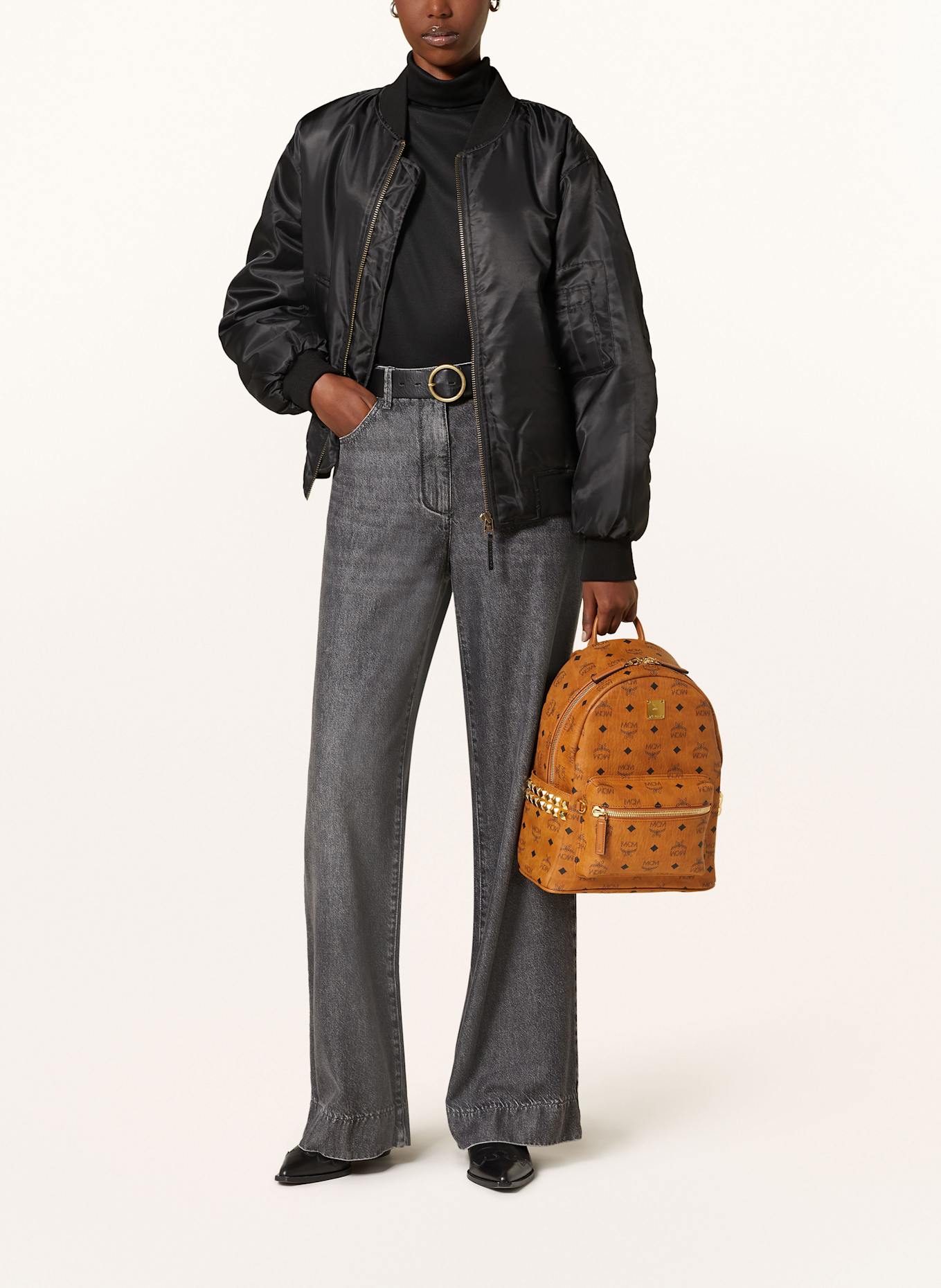 MCM Backpack STARK VI: CAMEL/ BLACK