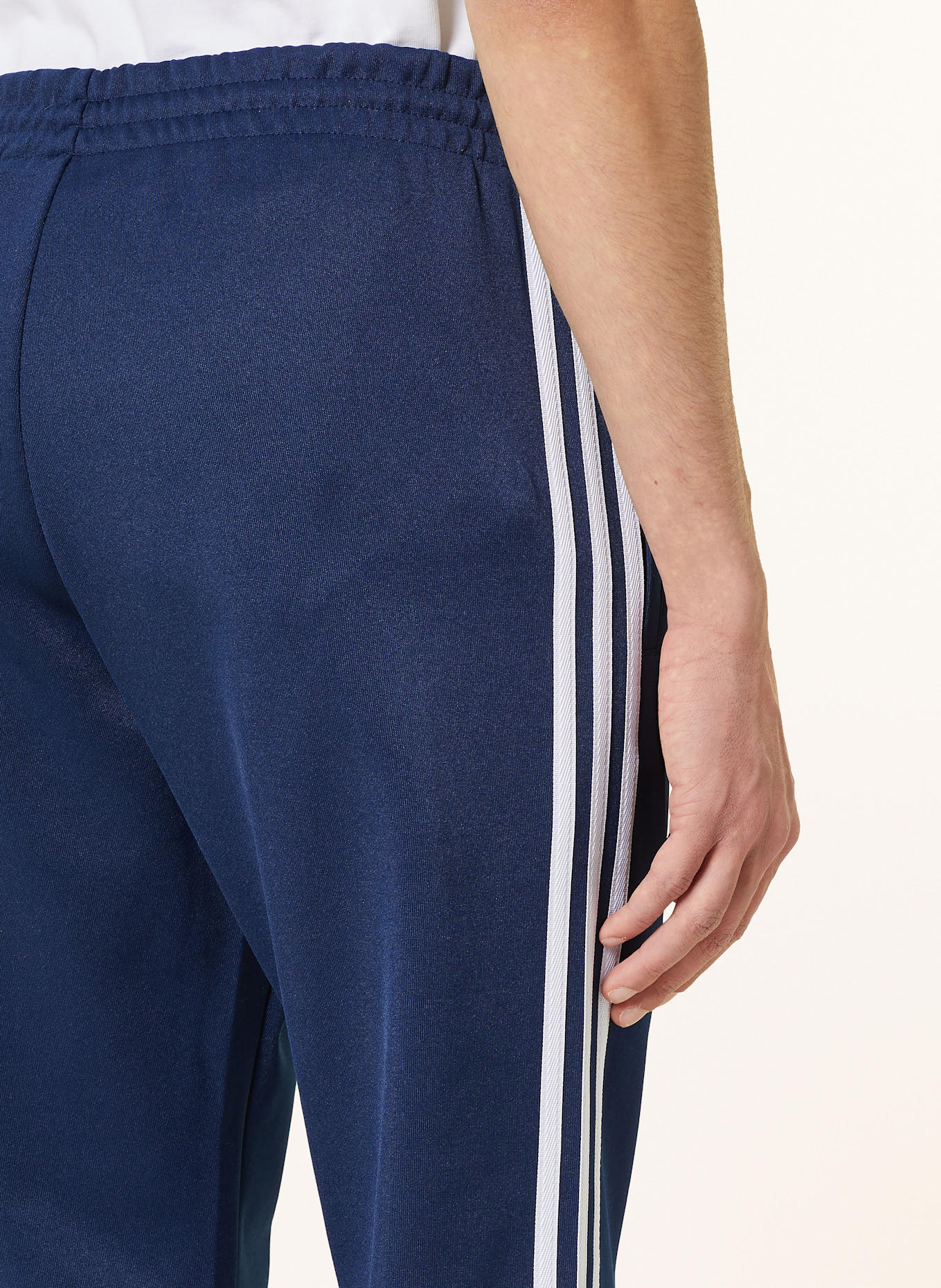 adidas Originals Trainingshose ADICOLOR CLASSICS in dunkelblau