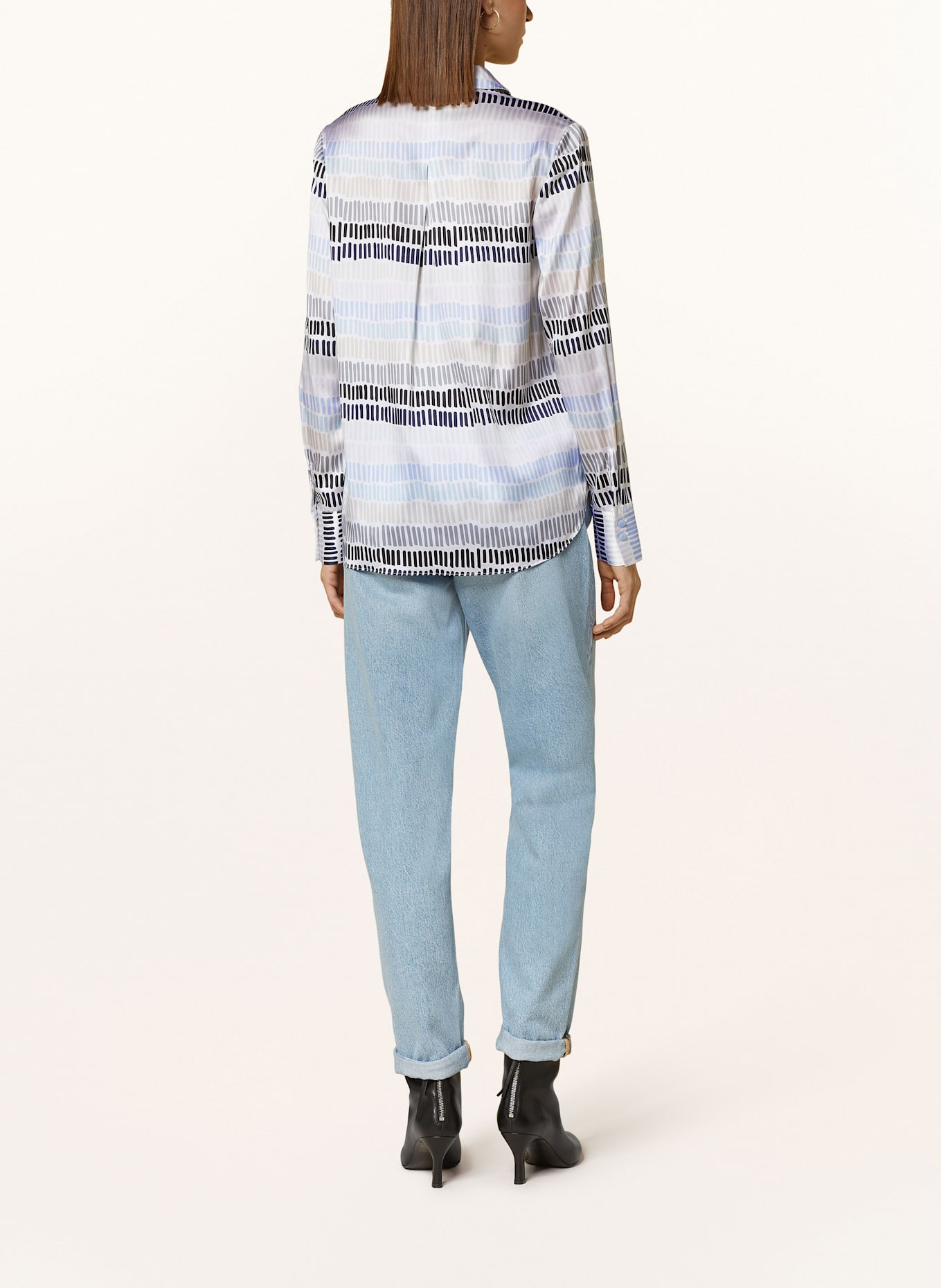 HERZEN'S ANGELEGENHEIT Shirt blouse in silk: Caractéristiques Levi s ® T-shirt à Manches Courtes The Perfect 17369