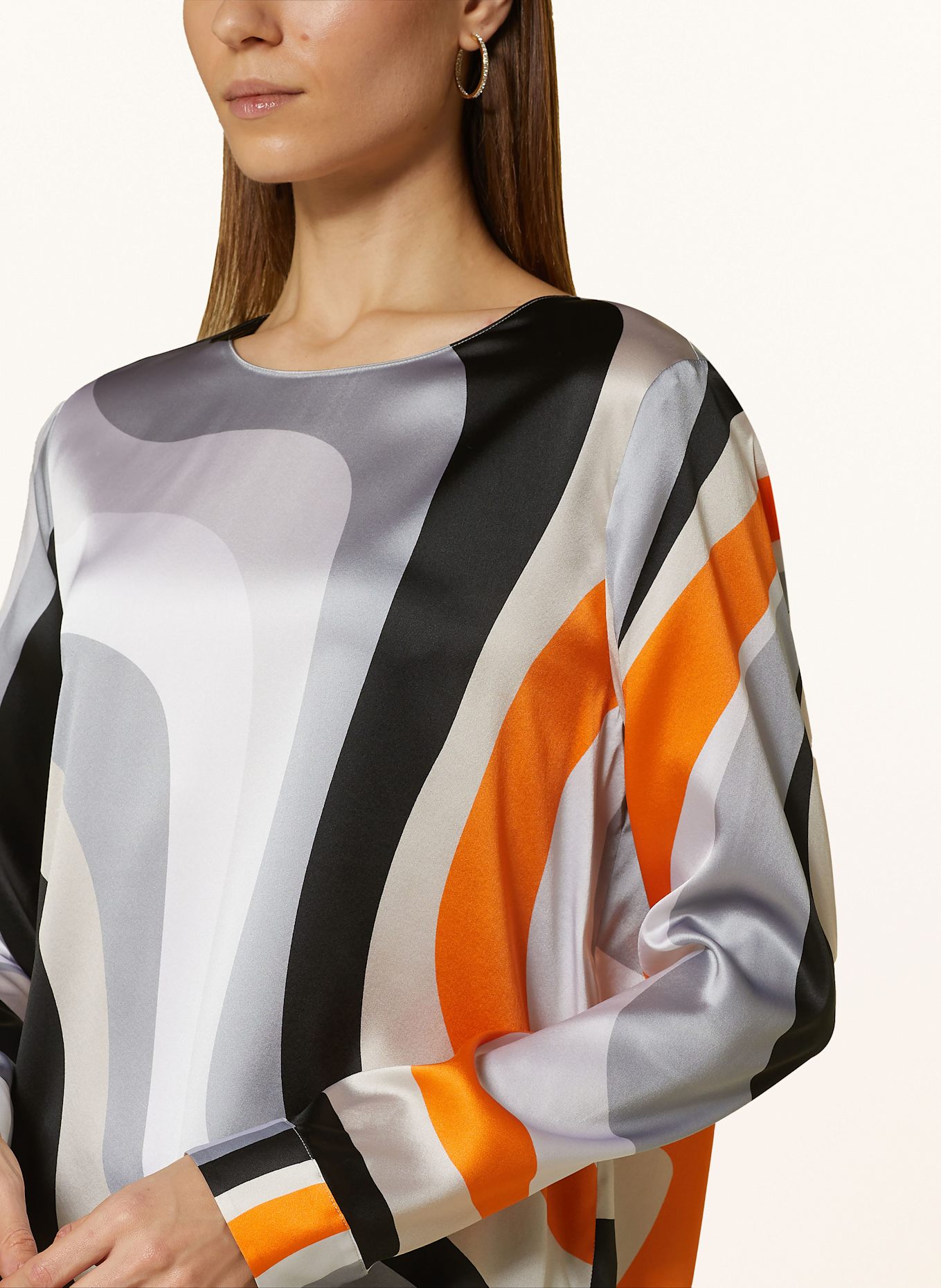 HERZEN'S ANGELEGENHEIT Blusenshirt aus Seide: WEISS / GRAU / ORANGE