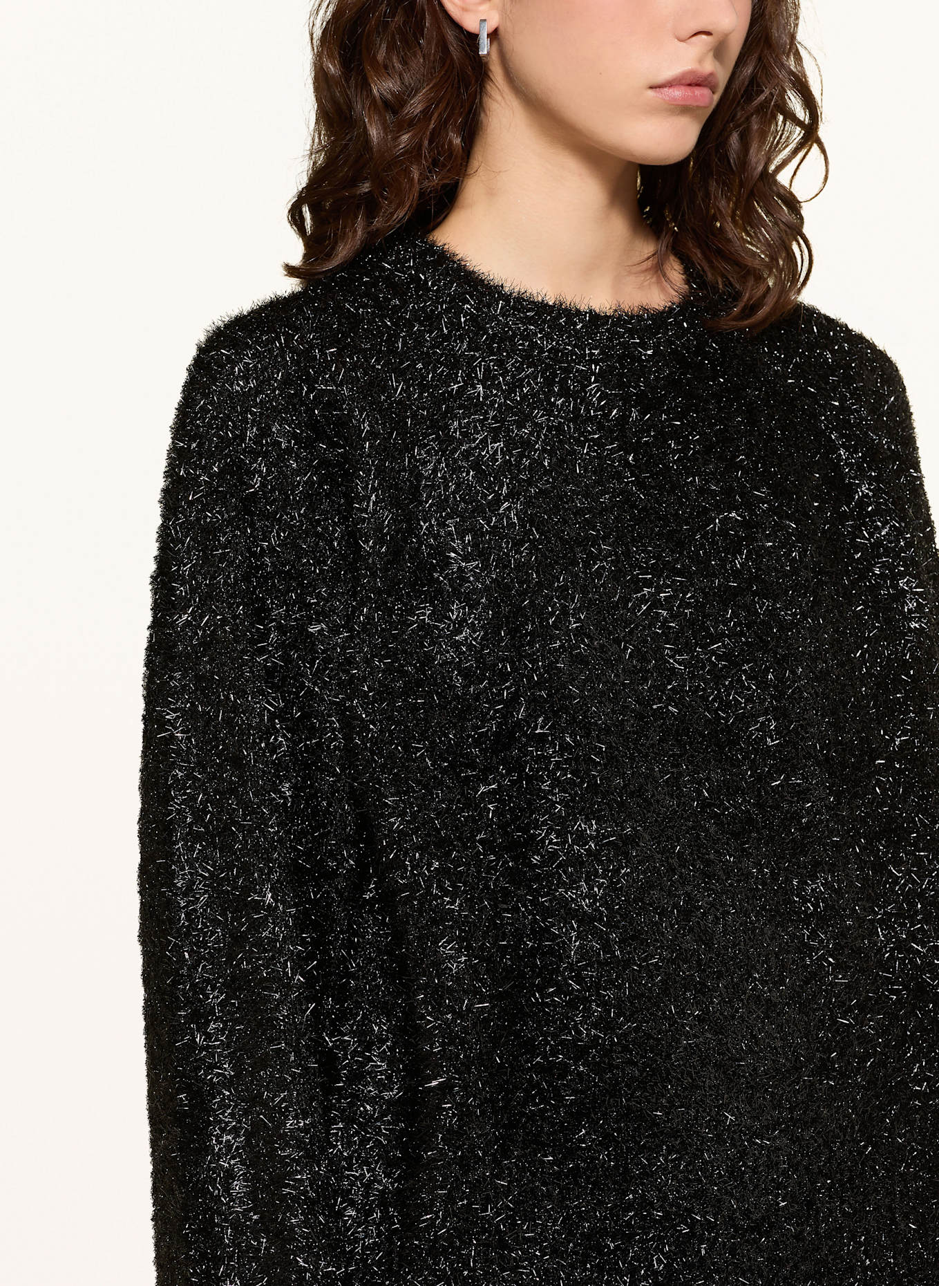 InWear Sweter YELENAIW z błyszczącą przędzą: CZARNY