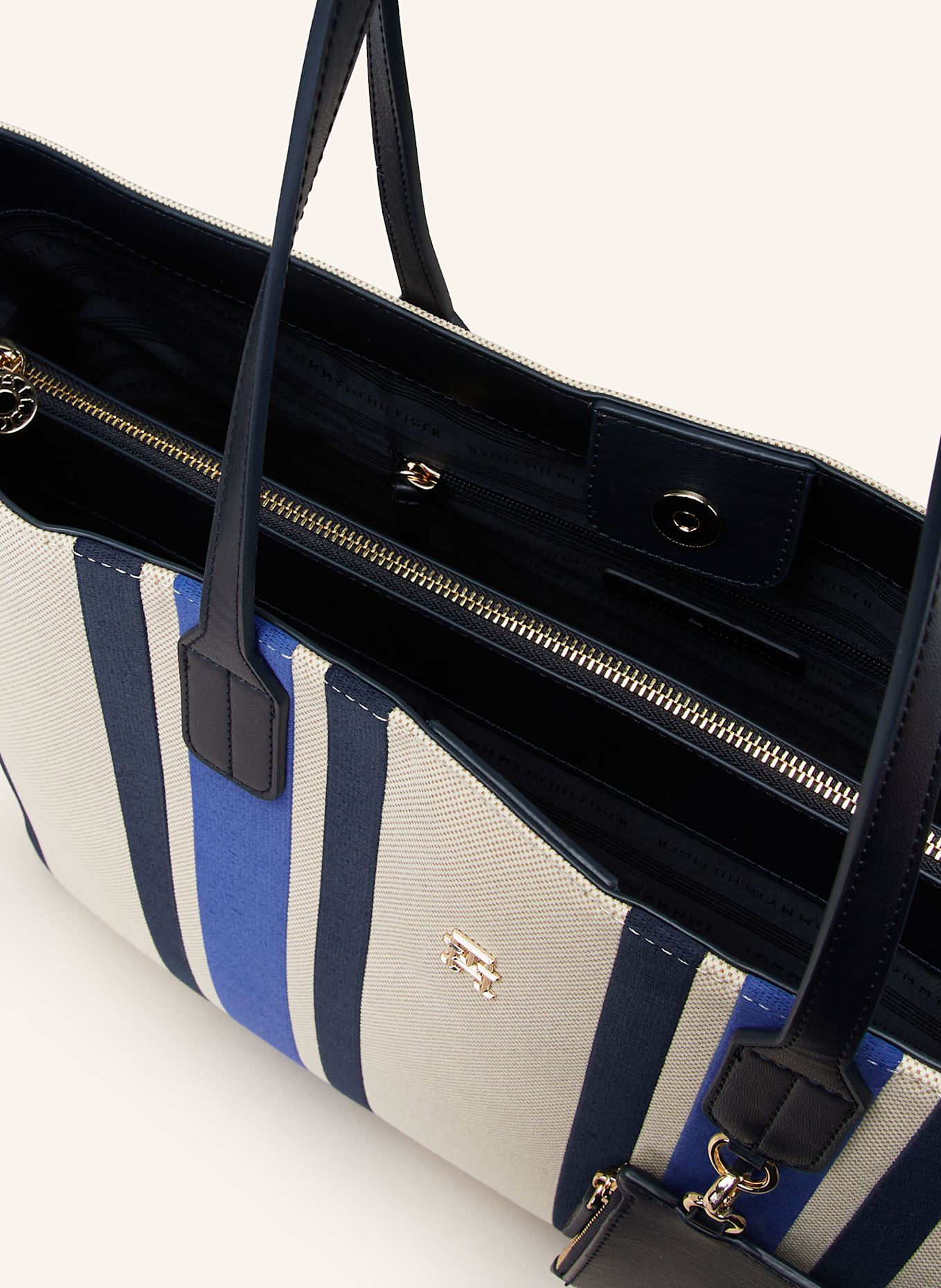 TOMMY HILFIGER Shopper in creme/ dunkelblau