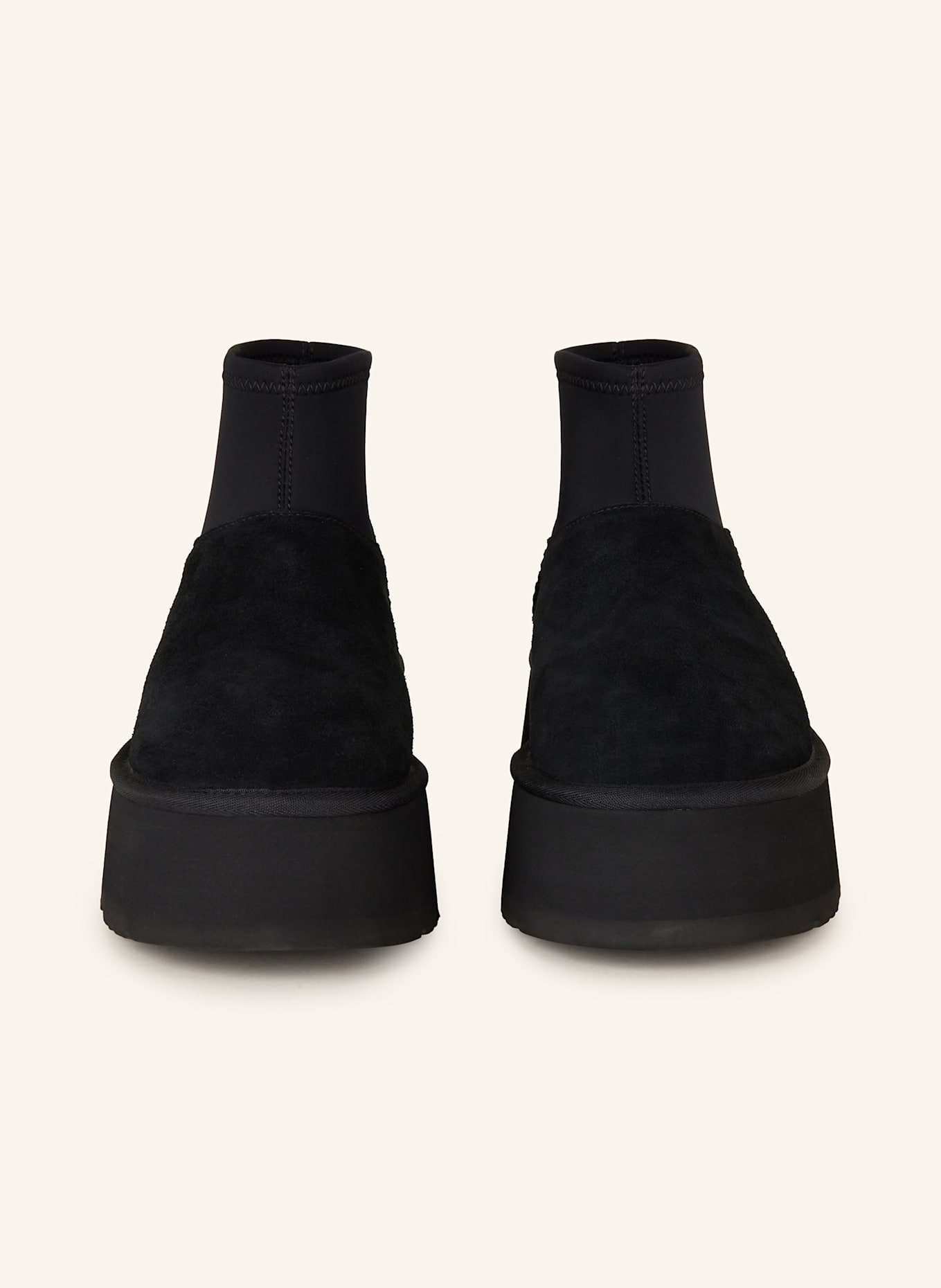 UGG Plateau-Boots CLASSIC MINI DIPPER PUFFER: SCHWARZ