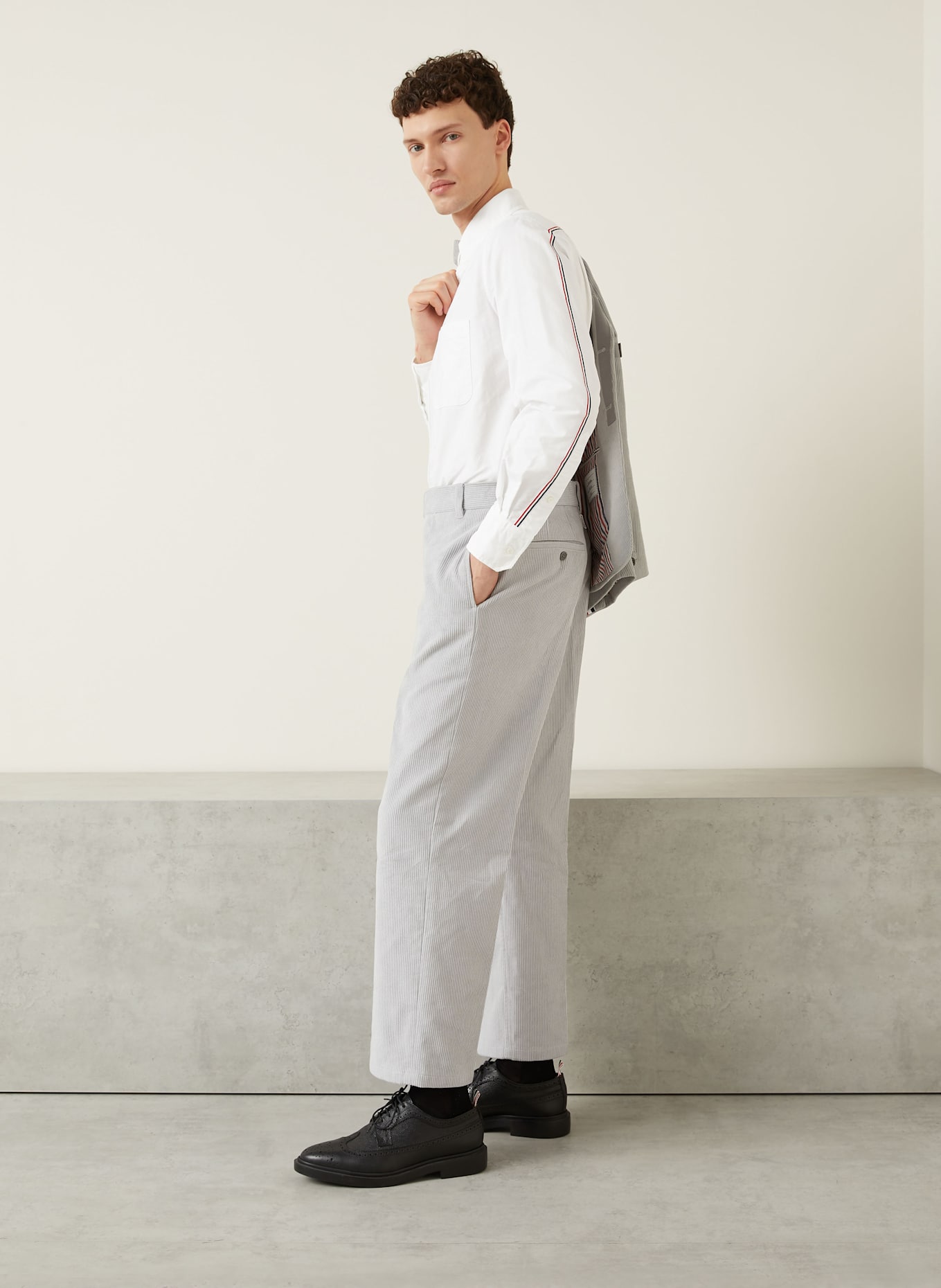 THOM BROWNE. Anzughose Regular Fit aus Cord: 055 LT GREY