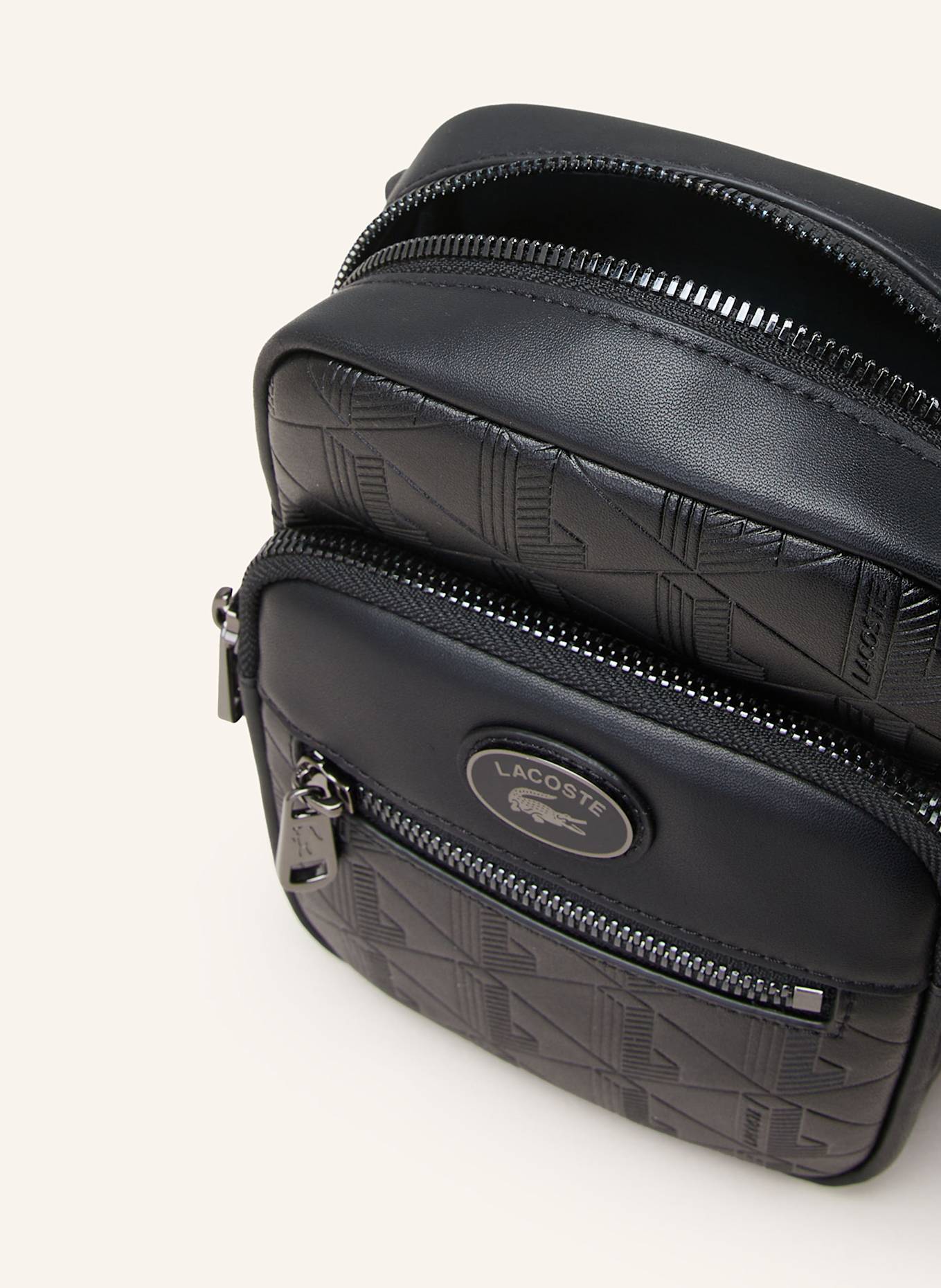 LACOSTE Umhängetasche: SCHWARZ