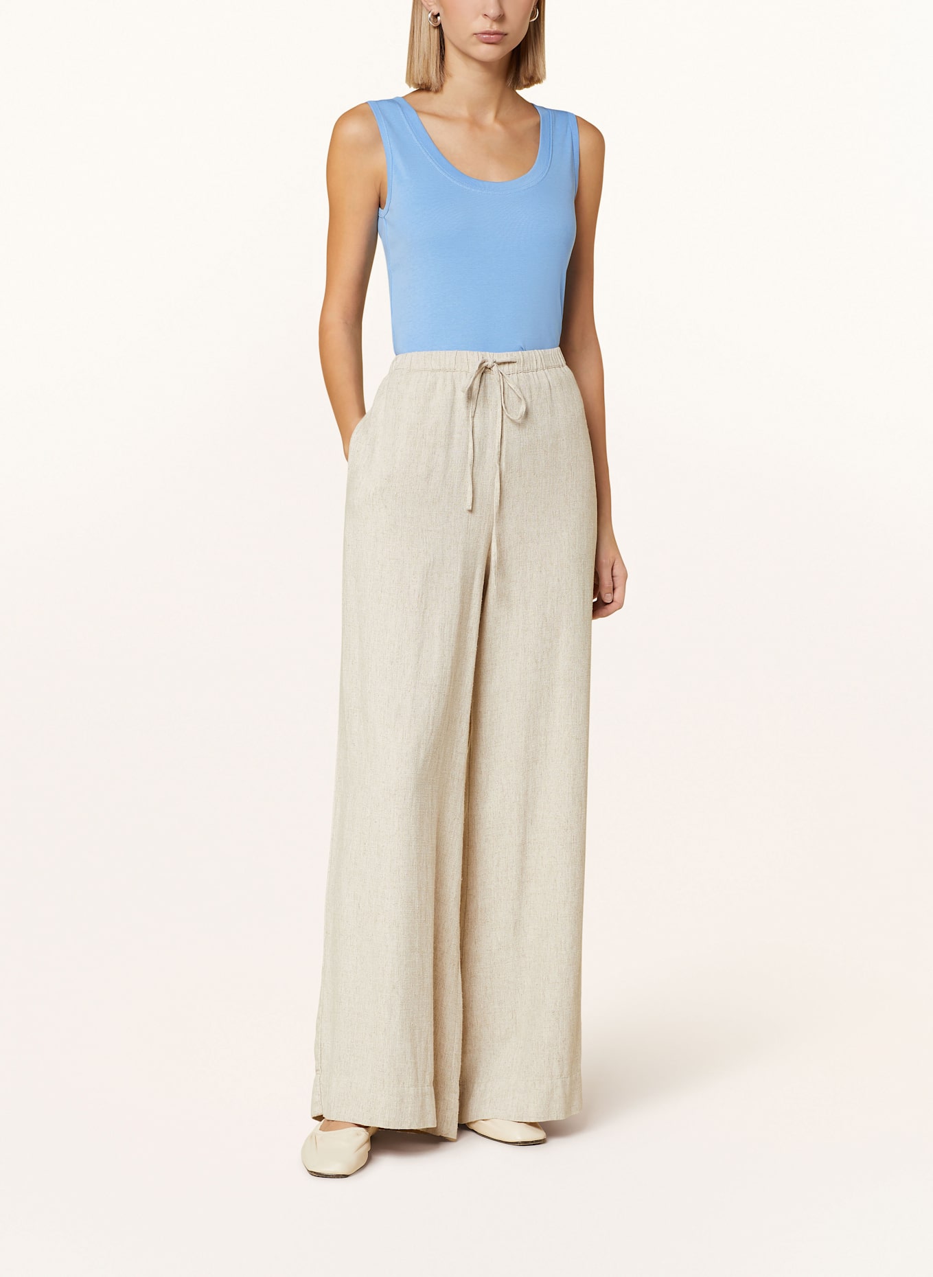 darling harbour Top: BLAU