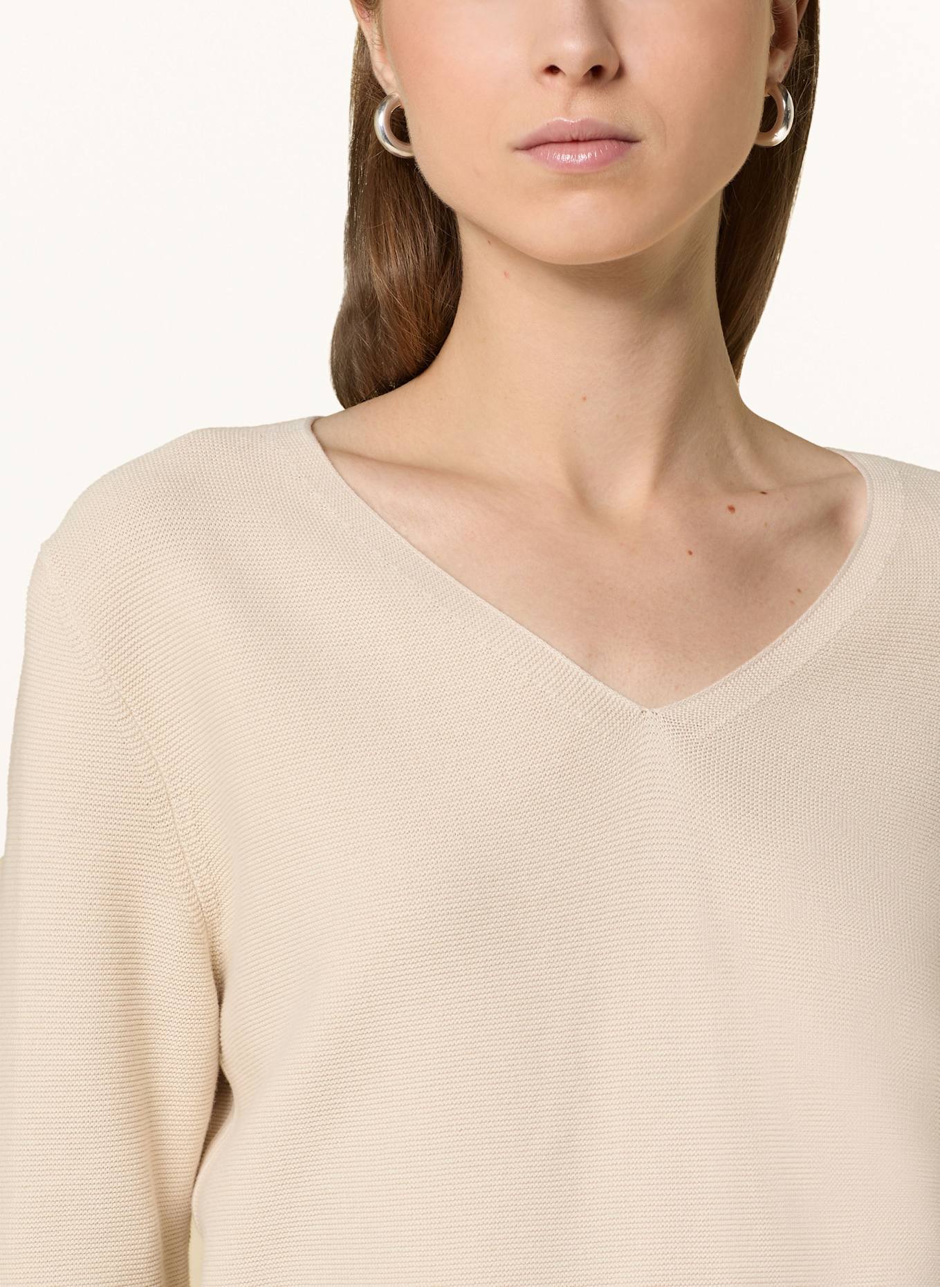 darling harbour pull: SAND