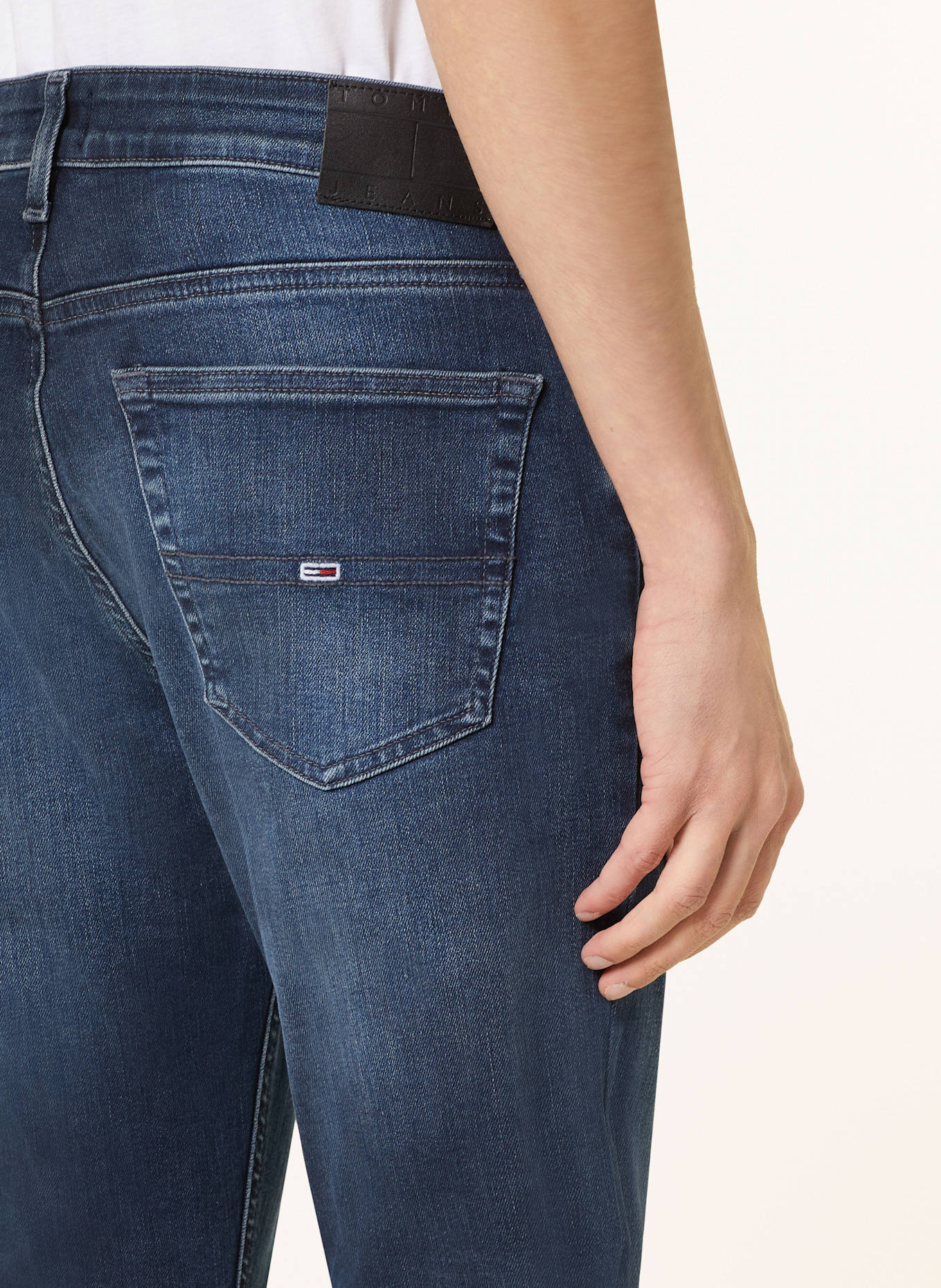 TOMMY JEANS Jeans AUSTIN Slim Tapered Fit: 1Perfume Tommy Edt Masc 30 ml
