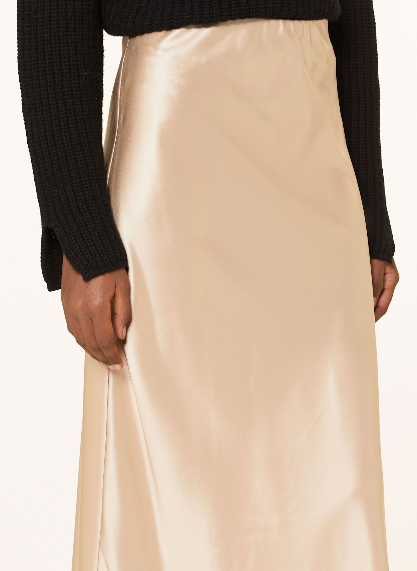 Satin skirt beige cheap