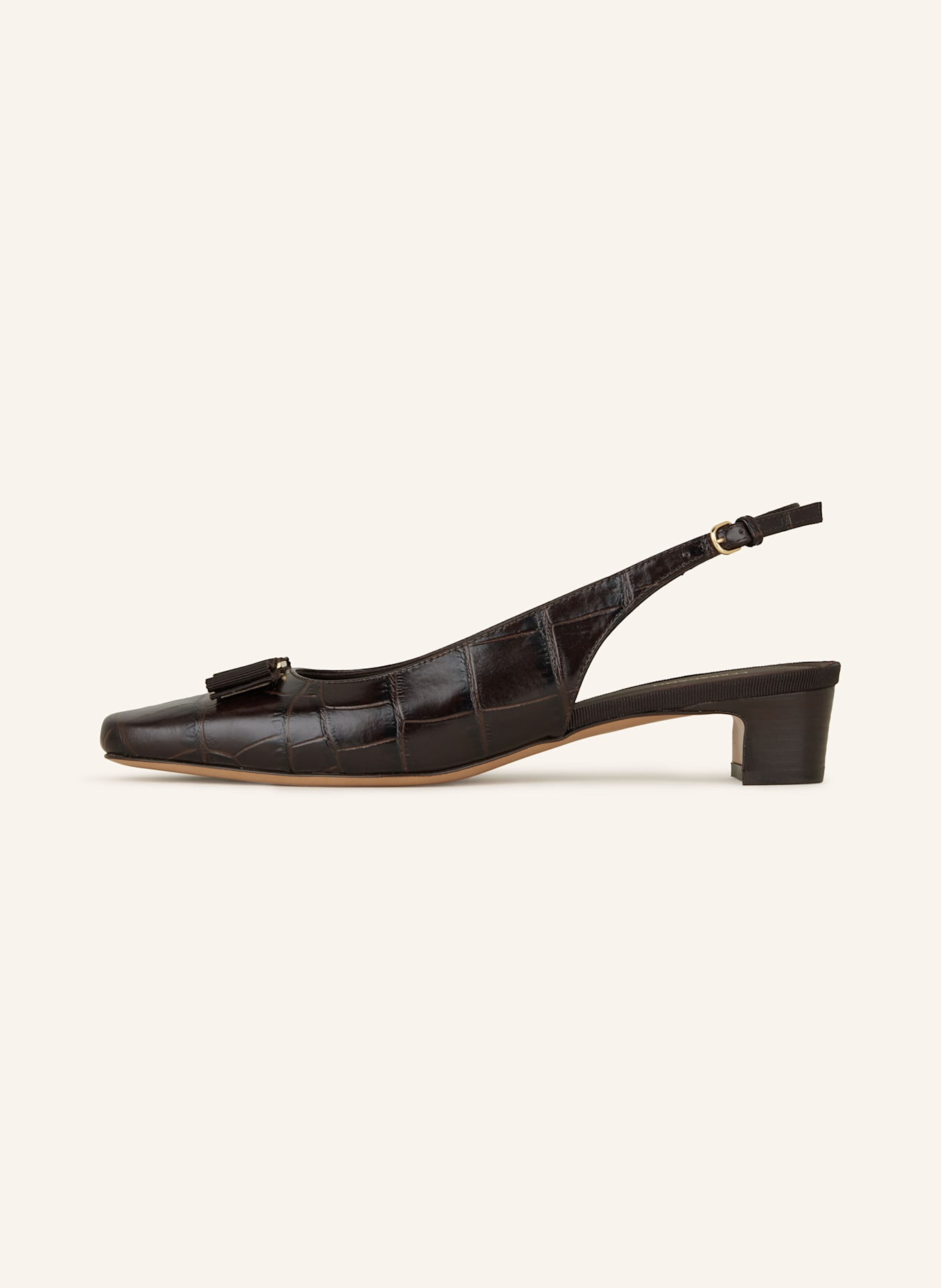 Salvatore ferragamo slingback pumps outlet