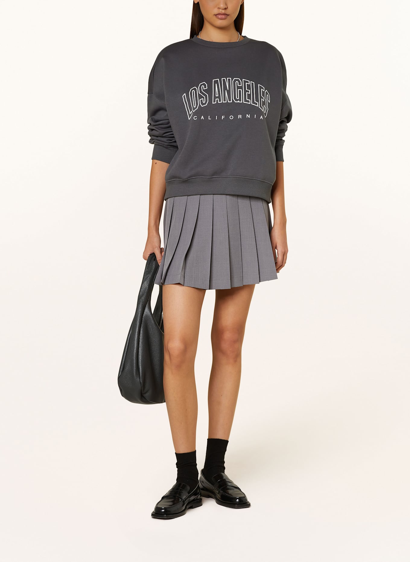 ONLY Sweatshirt, Color: cropped logo-tape T-shirt (Image 2)
