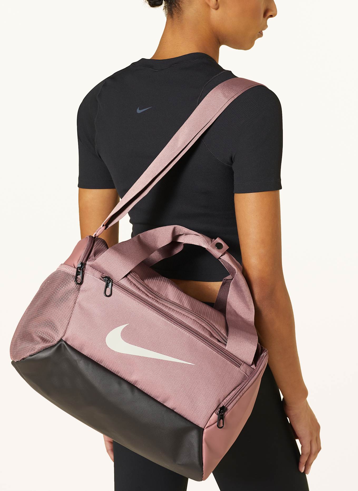 Nike BRSLA XS DUFF gym bag in rose black