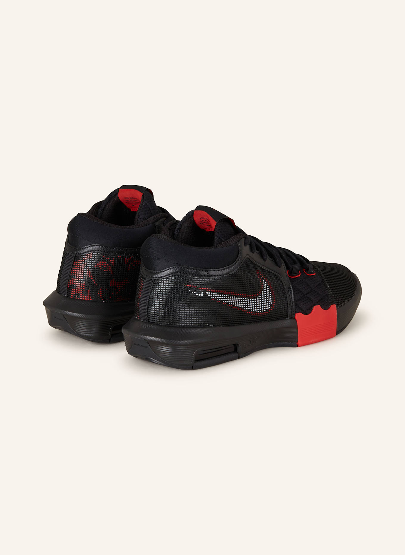 Nike Basketballschuhe LEBRON WITTNESS VIII: SCHWARZ/ ROT