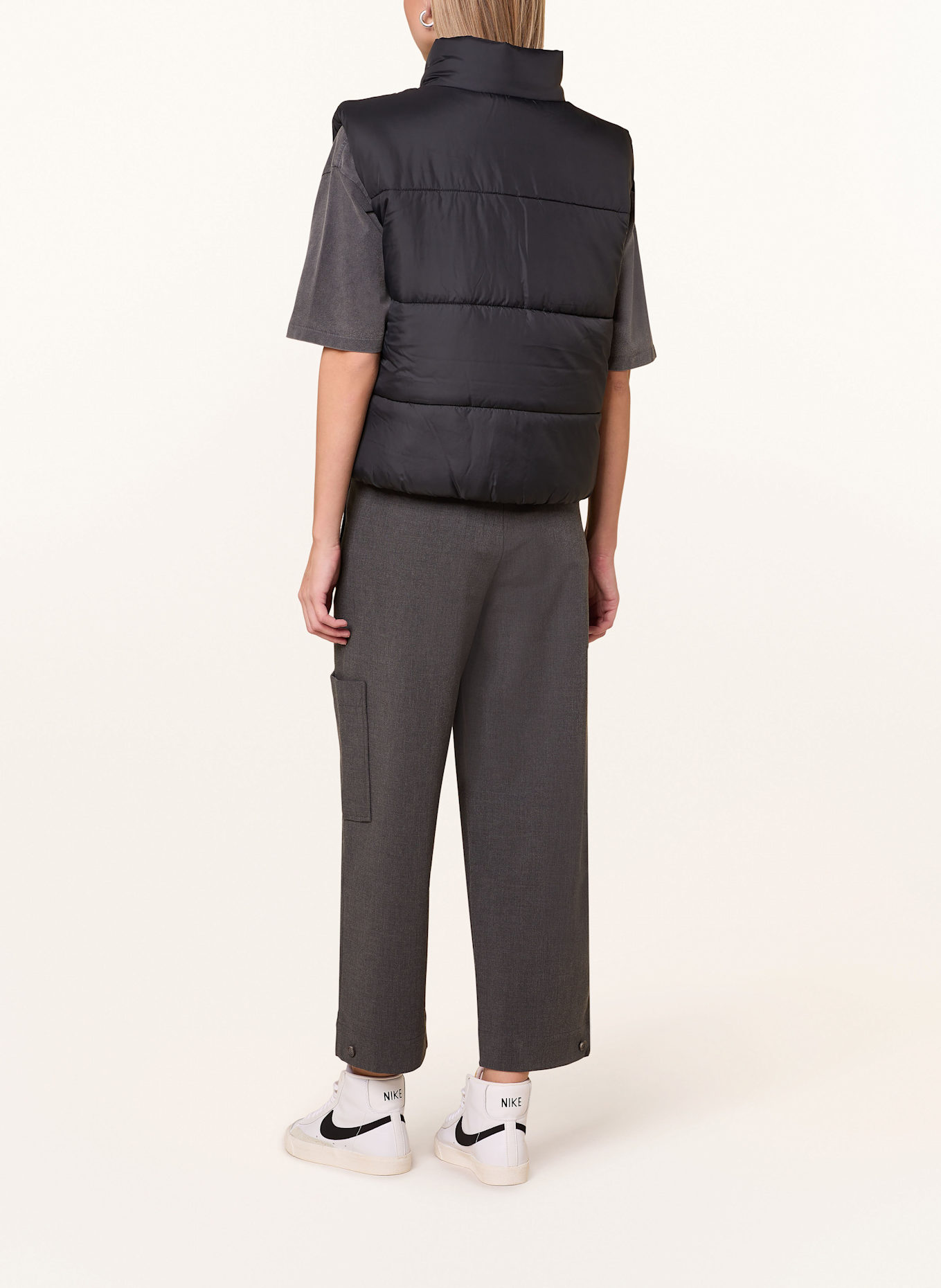 Nike Steppweste SPORTSWEAR CLASSIC: SCHWARZ