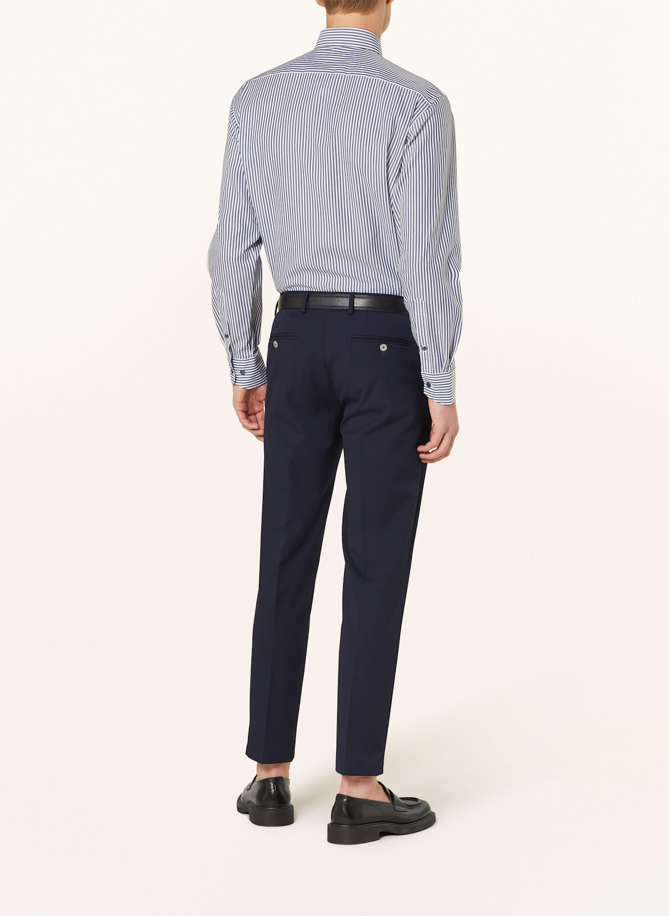 OLYMP Hemd Luxor comfort fit mit extralangem Arm: DUNKELBLAU / WEISS