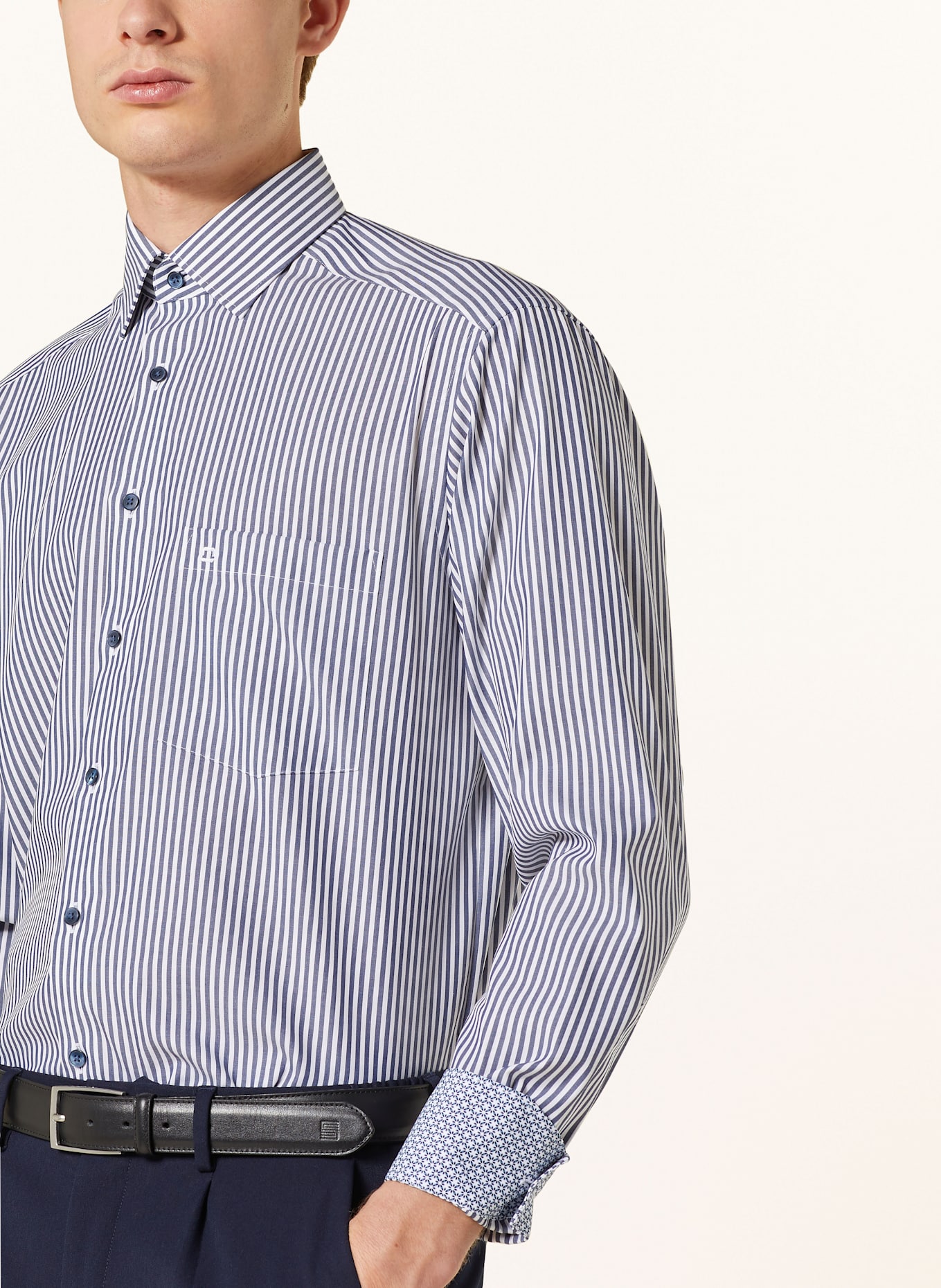 OLYMP Hemd Luxor comfort fit mit extralangem Arm: DUNKELBLAU / WEISS