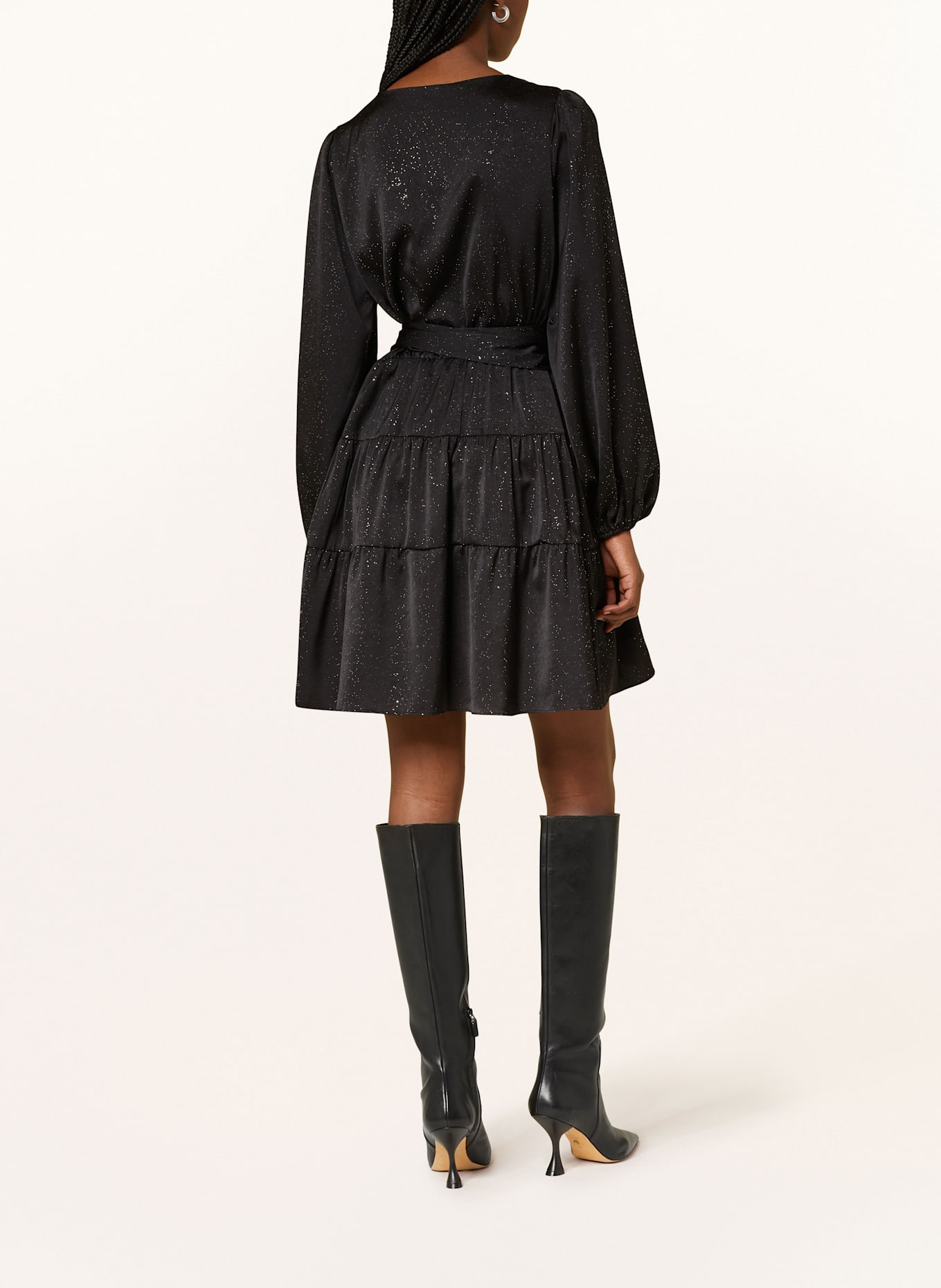 NEO NOIR Kleid VIVINA in Wickeloptik: SCHWARZ