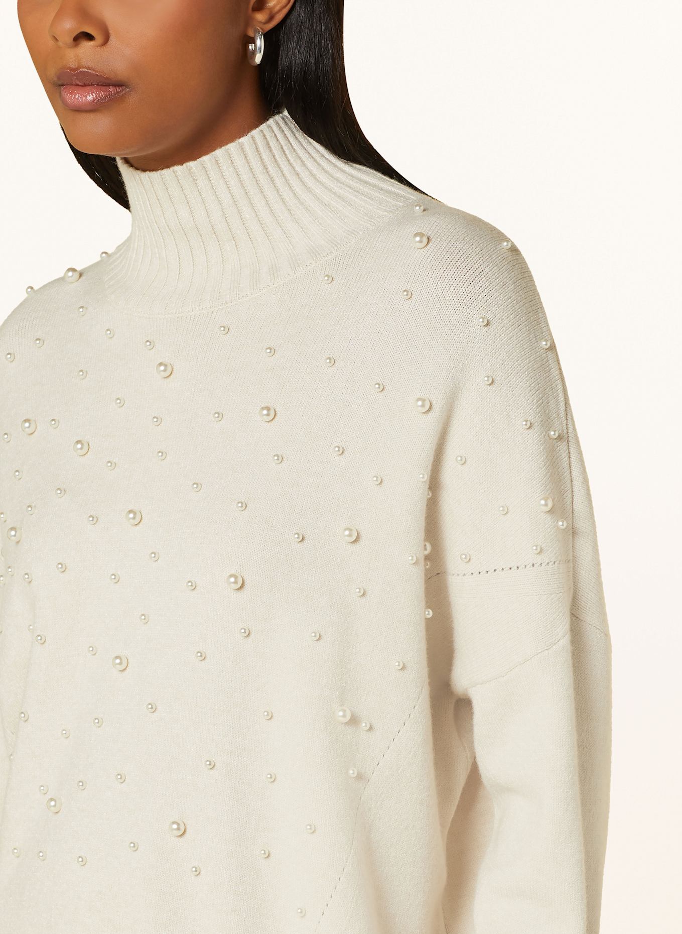 Sweater with pearl beads outlet