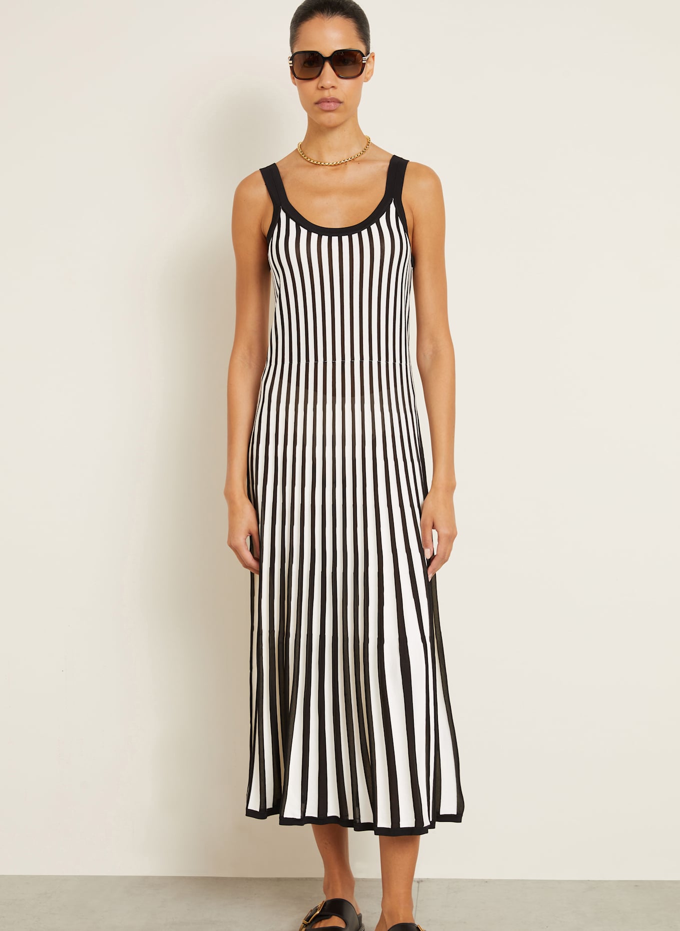ZIMMERMANN Strandkleid WYLIE: SCHWARZ/ ECRU (Bild 4)