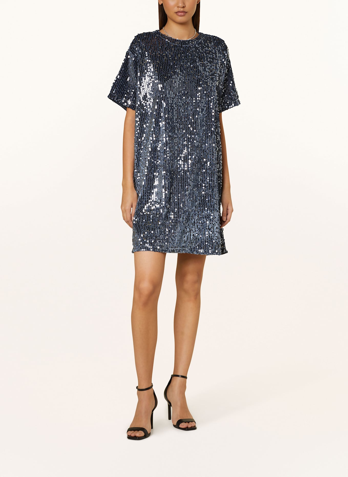 Smith & Soul Šaty s flitry: ČERNOŠEDÁ