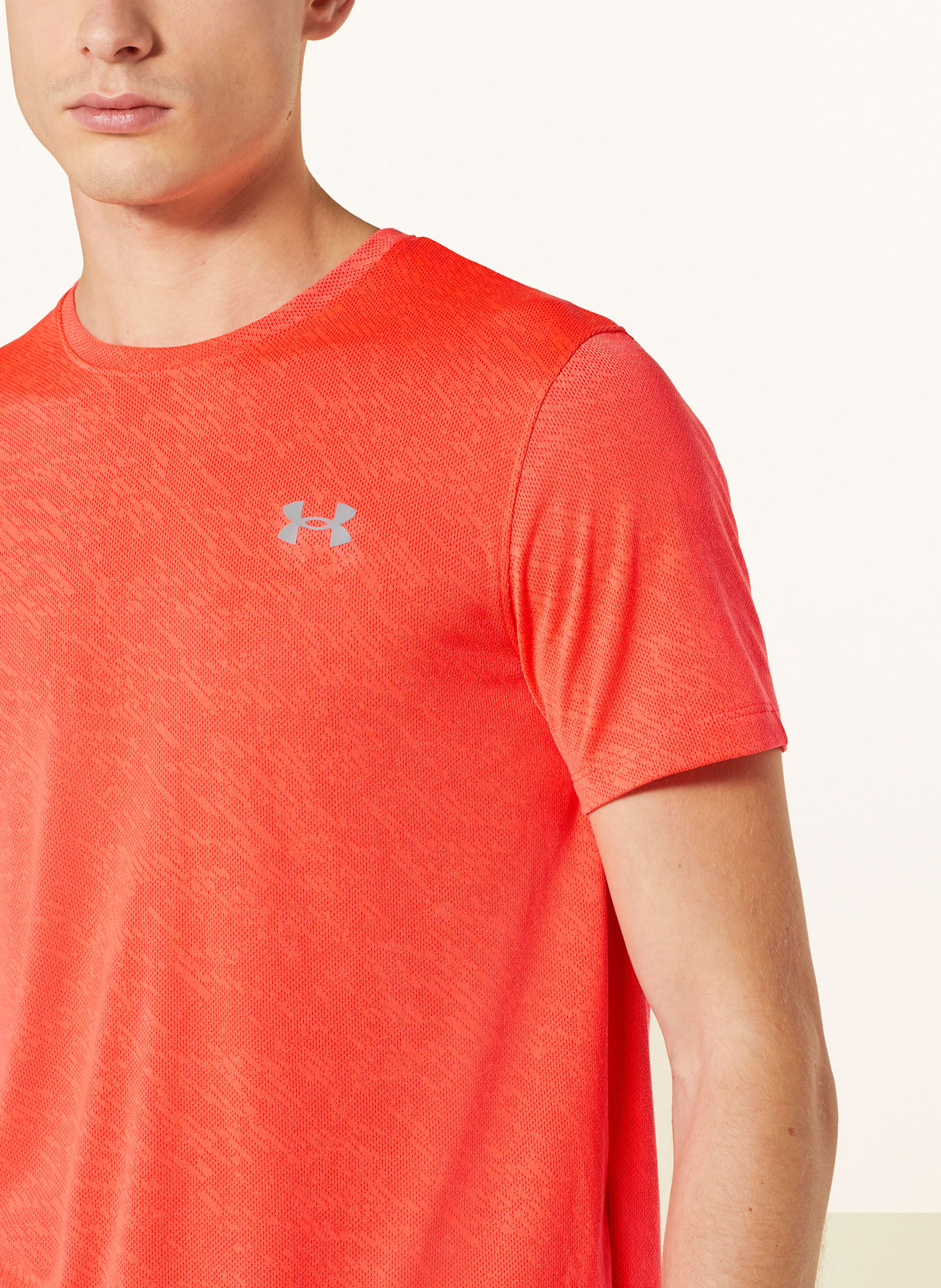 Under armour t shirt red top