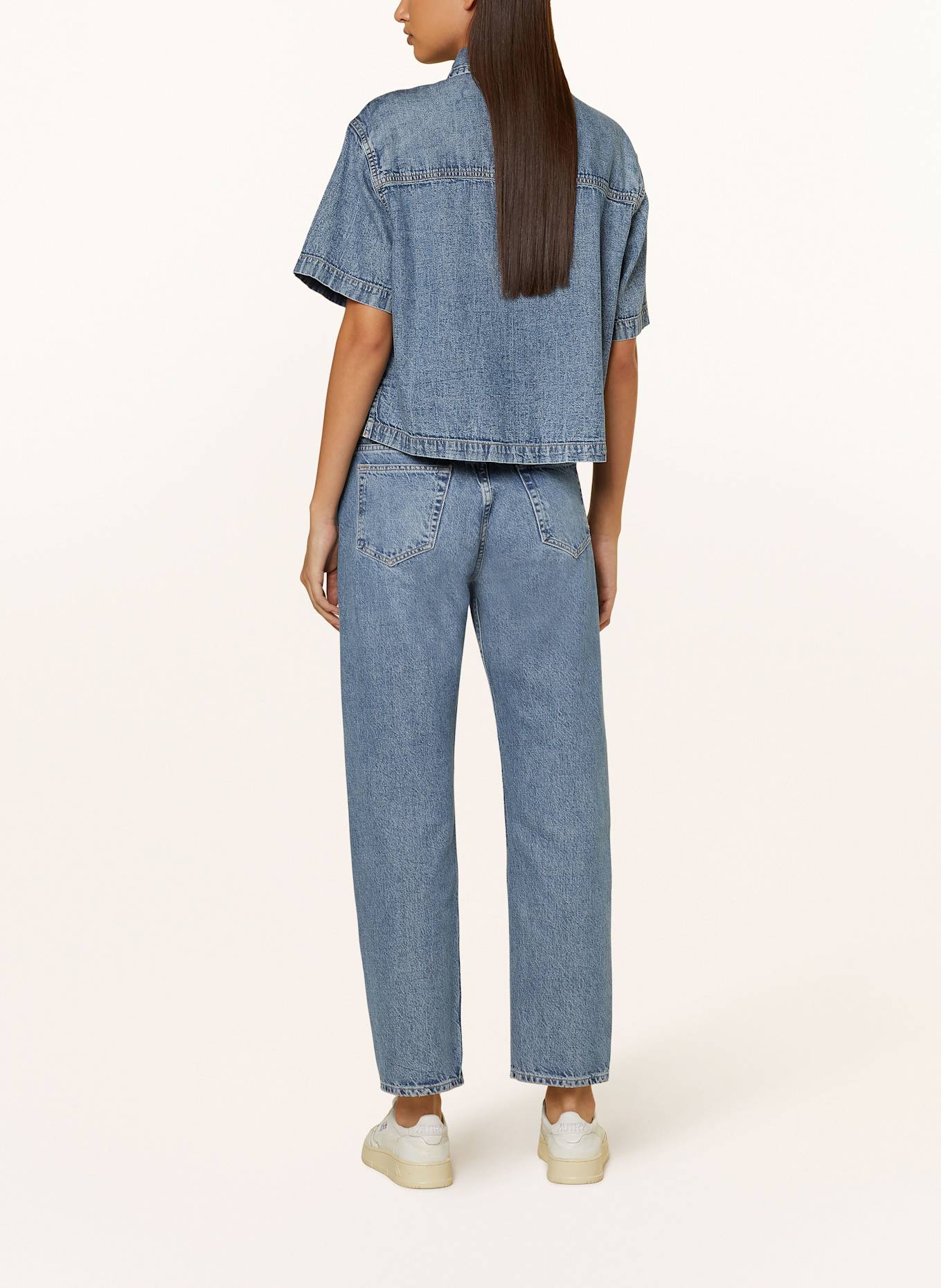 GUESS JEANS Bluzka jeansowa oversize: NIEBIESKI