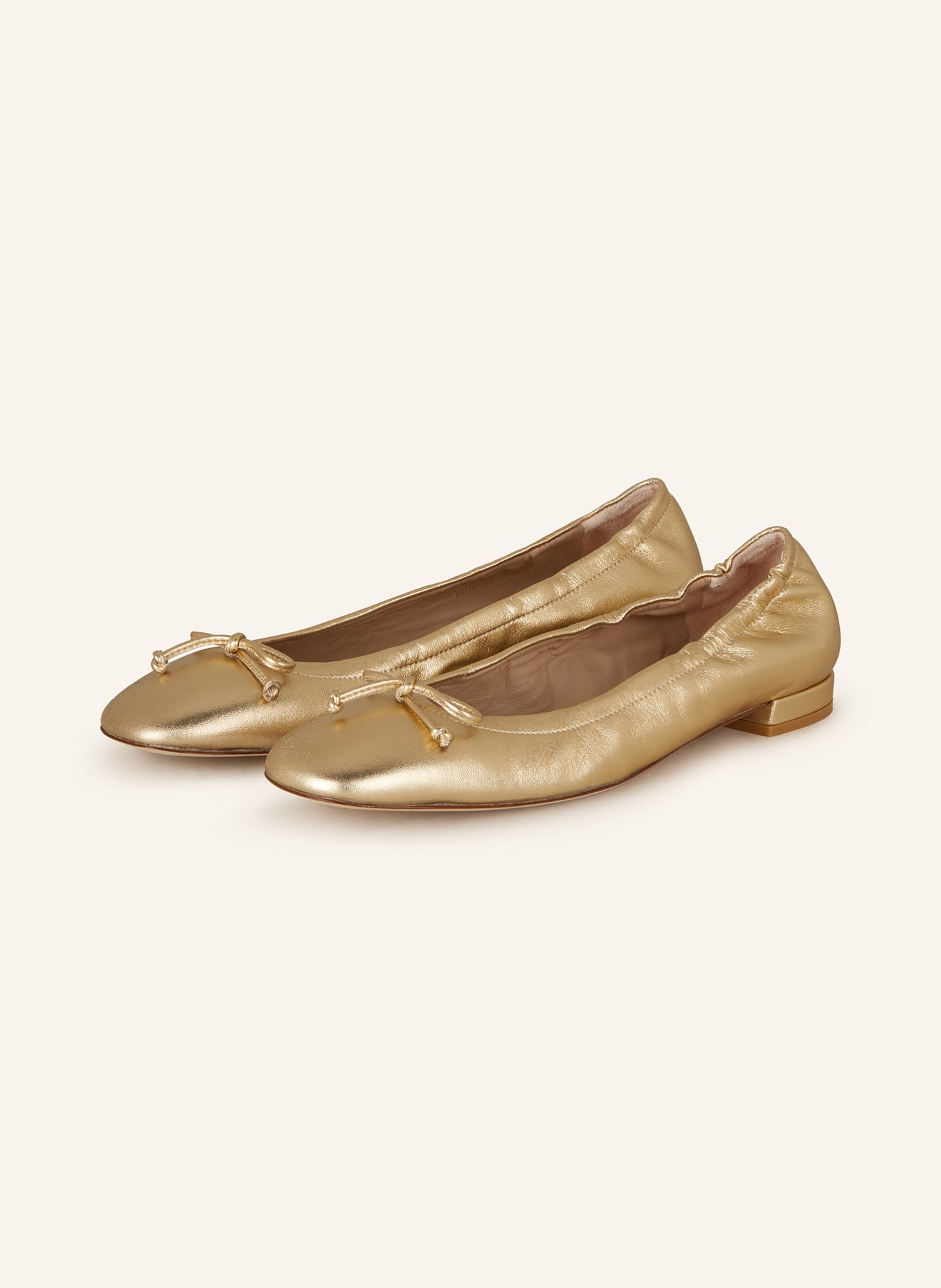 Stuart weitzman ballerina flat store