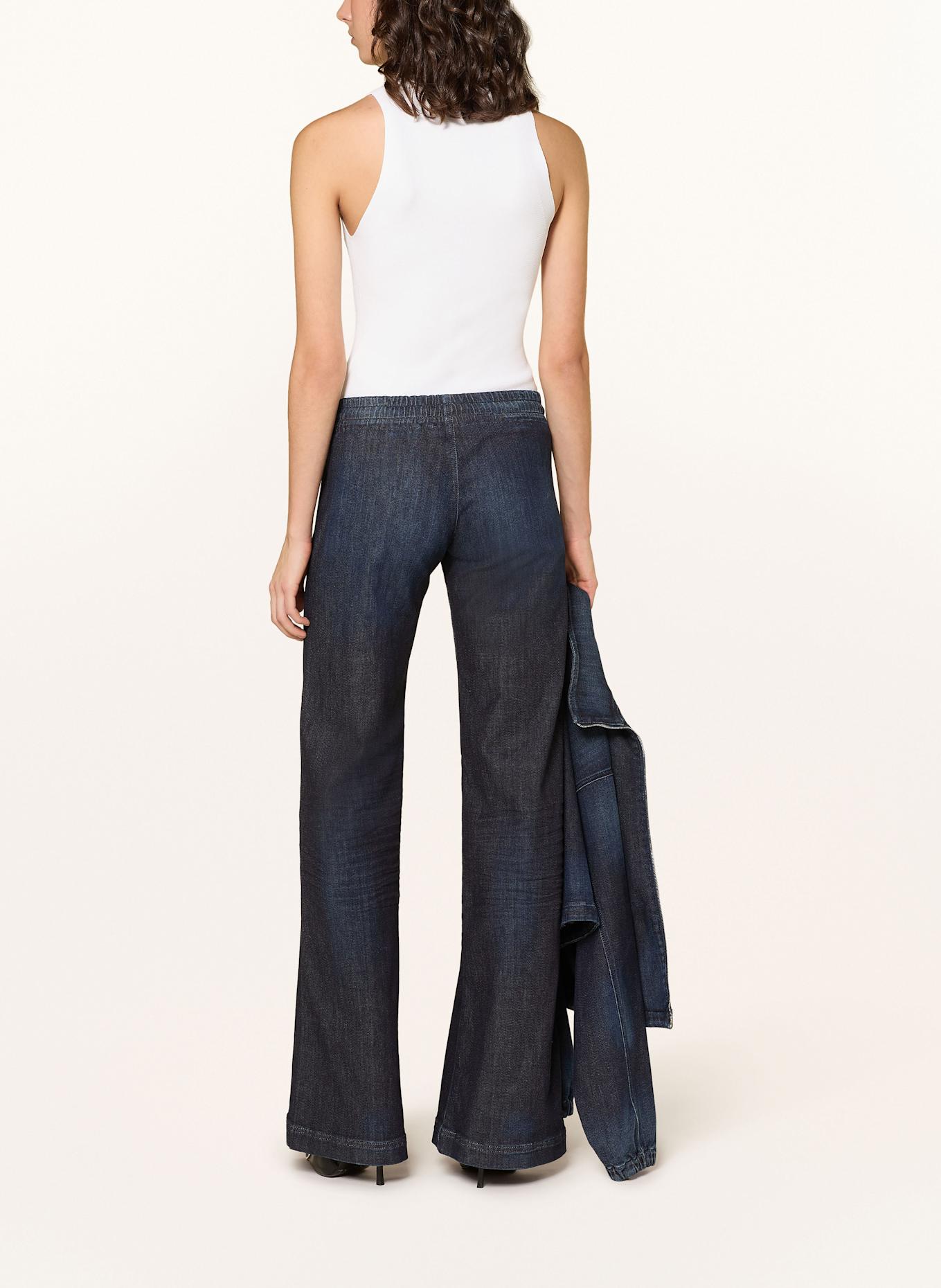 DIESEL Flared Jeans D-AINTY: 01