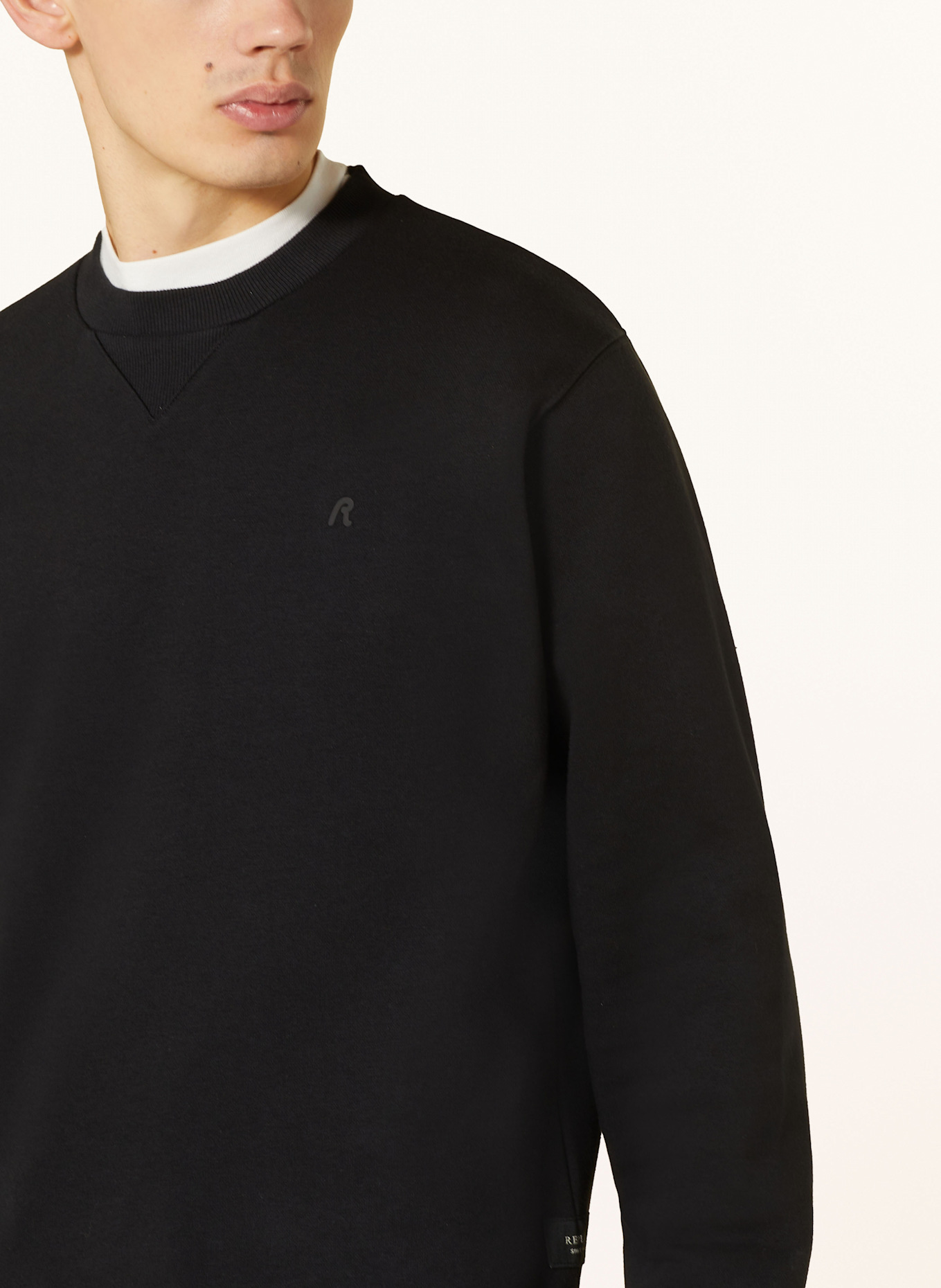 REPLAY Sweatshirt: SCHWARZ