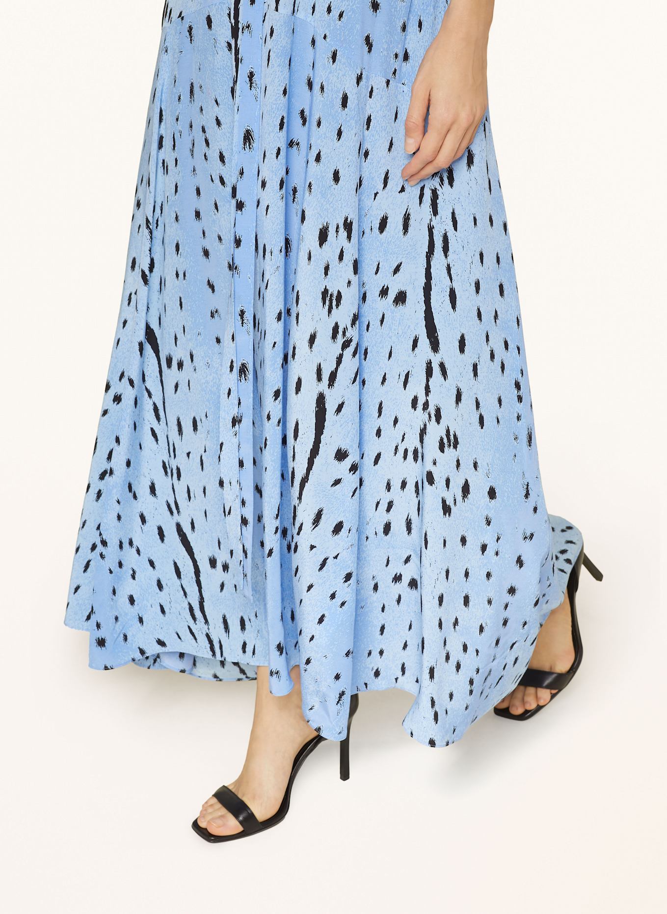 DIANE VON FURSTENBERG Satin dress LEVANA: LIGHT BLUE/ BLACK