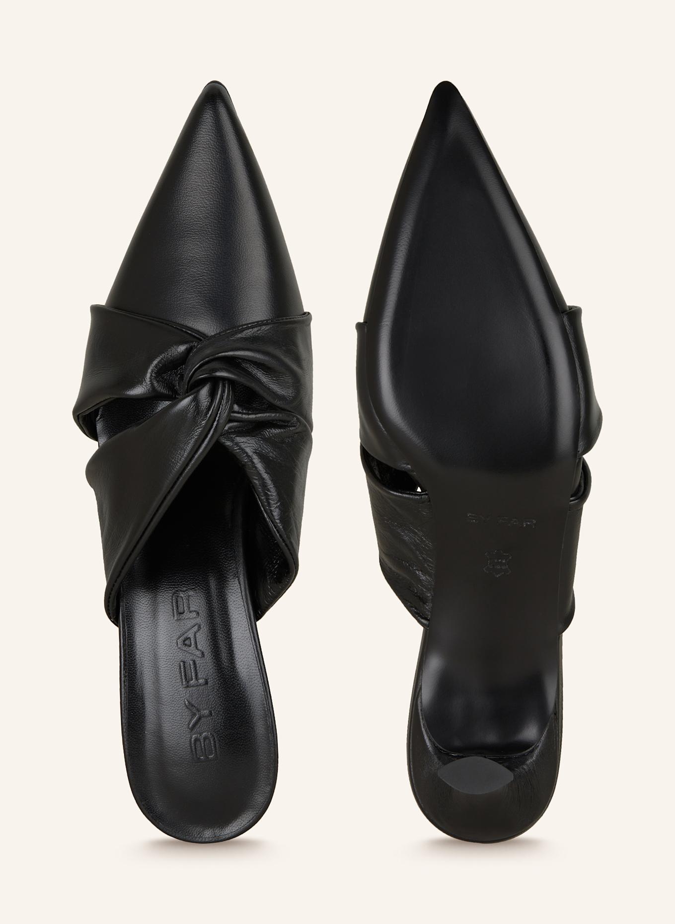 BY FAR Mules LEONCIA in black