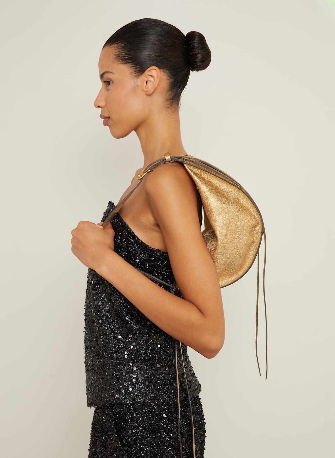 RADICA STUDIO Schoudertas AMACA MINI: GOUD