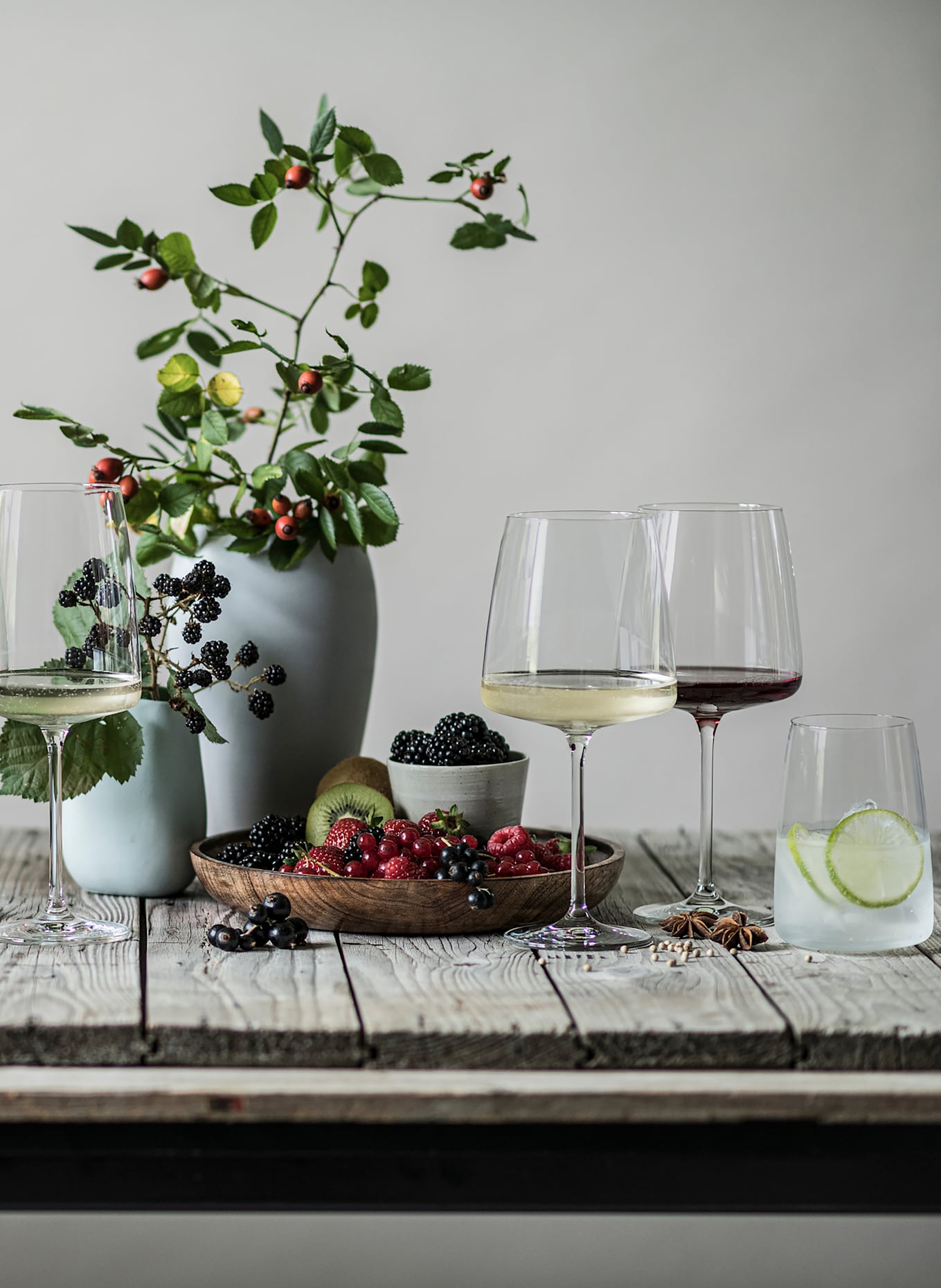 ZWIESEL GLAS 8-cz. Zestaw kieliszków do wina i szklanek VIVID SENSES: BIAŁY