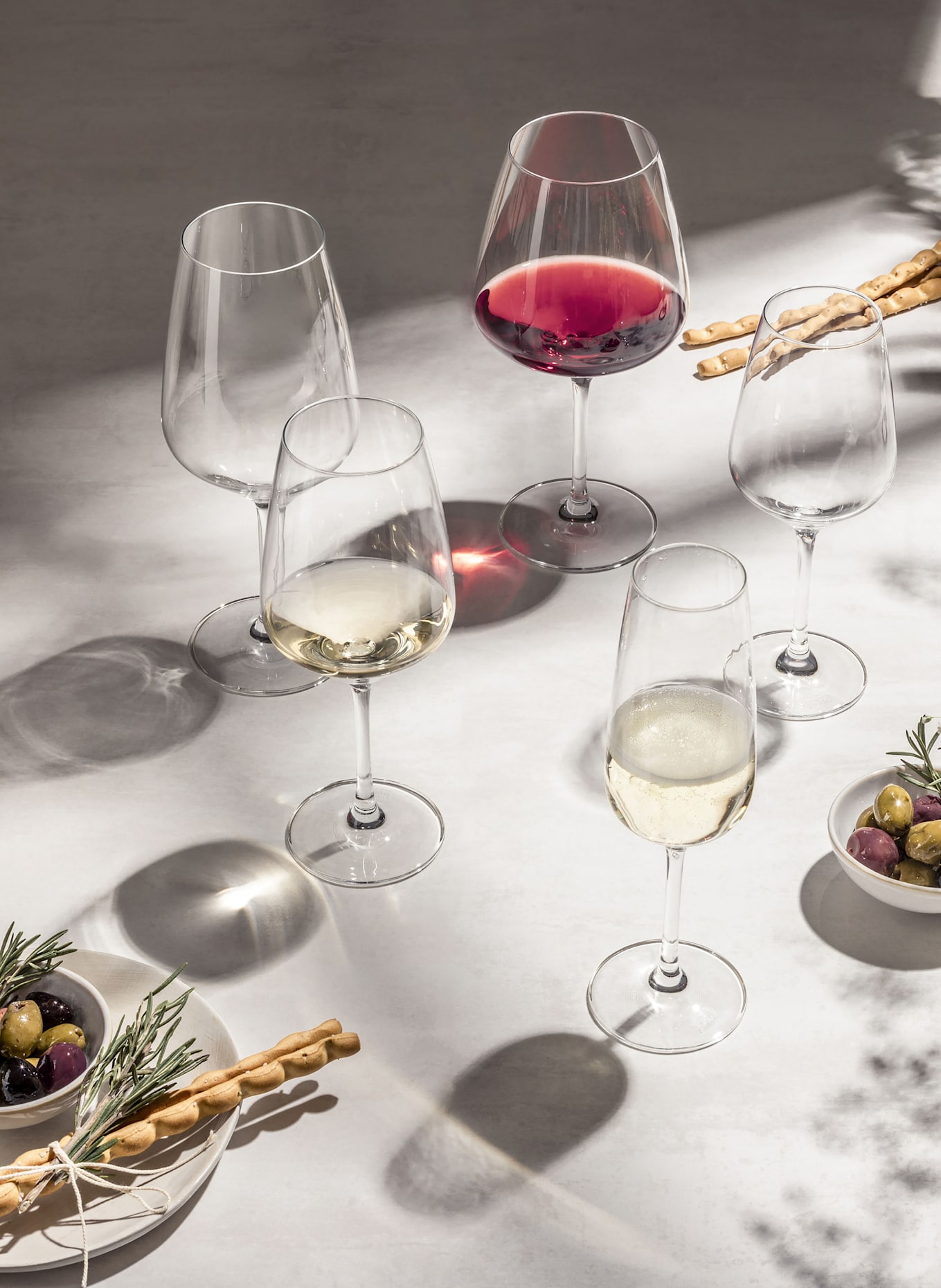 SCHOTT ZWIESEL Kieliszki do wina TULIP, 4 szt.: BIAŁY