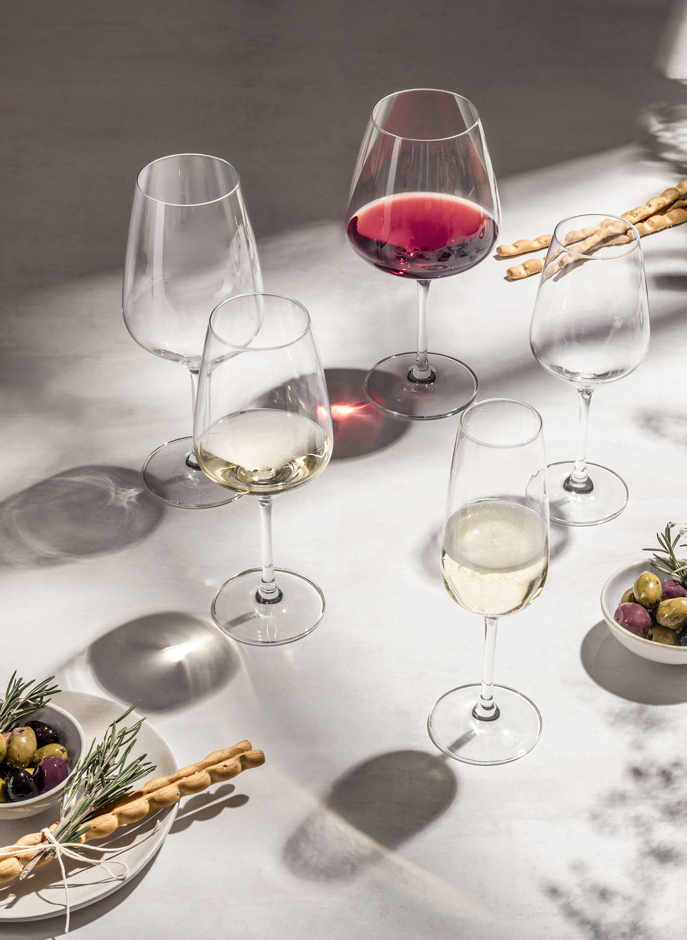 SCHOTT ZWIESEL 4er-Set Sektgläser TULIP: WEISS