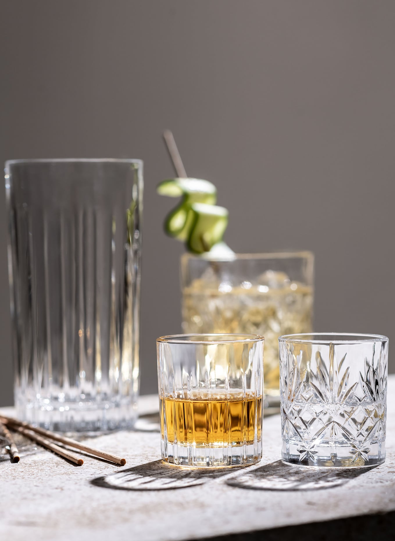 SCHOTT ZWIESEL 4dílná sada skleniček na pálenku STAGE: BÍLÁ