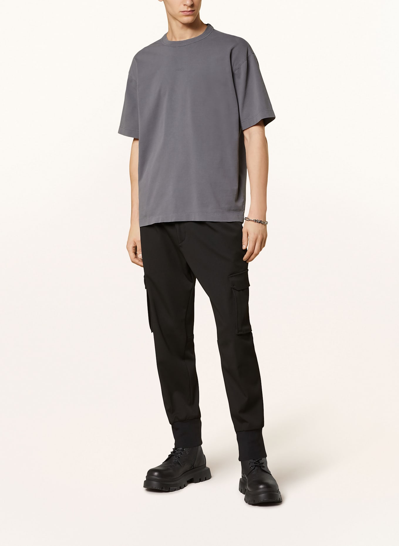 HUGO T-Shirt DOCKU: GRAU