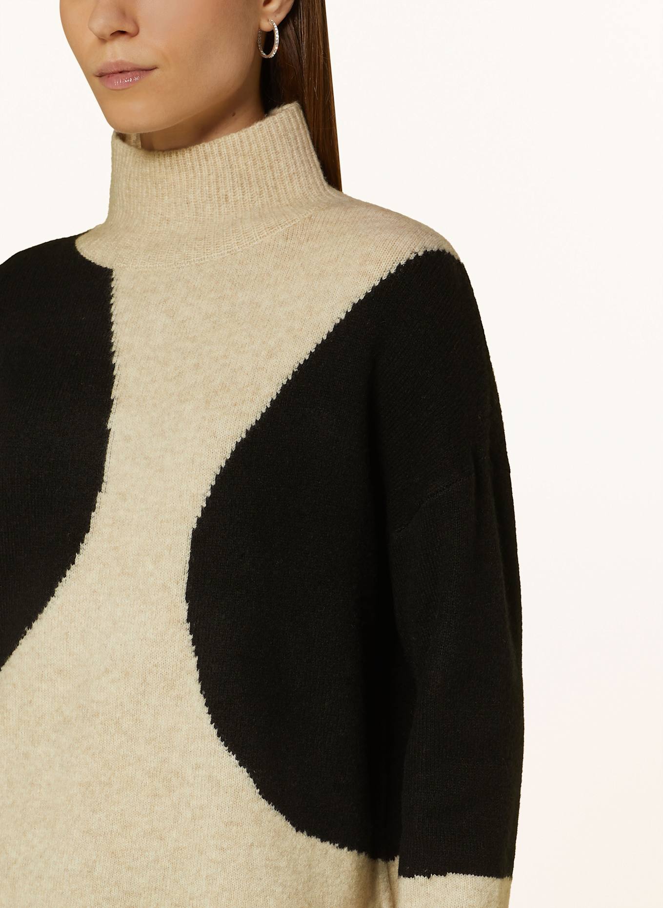 REISS Pullover in creme schwarz