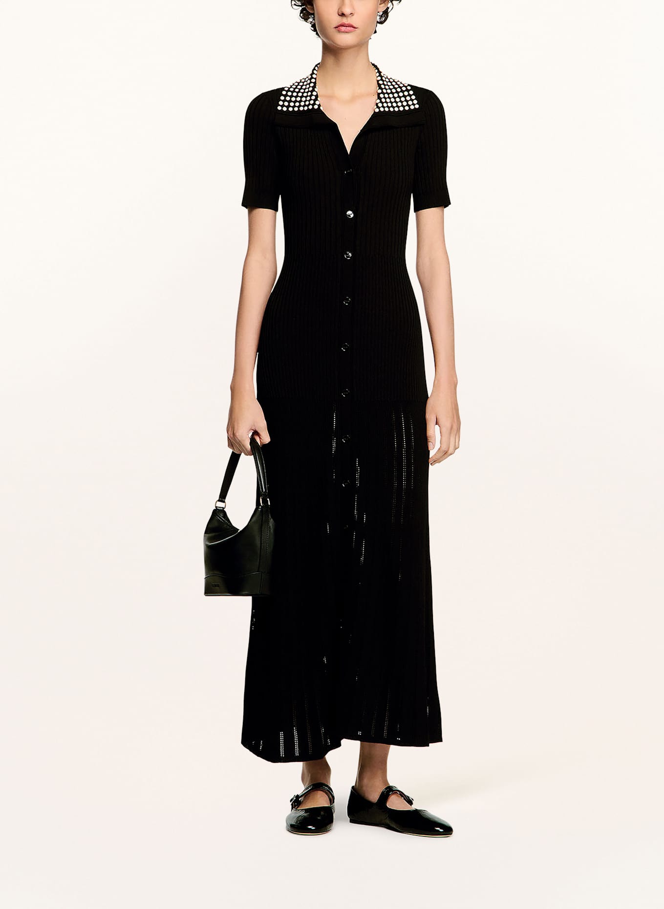 SANDRO Strickkleid: SCHWARZ
