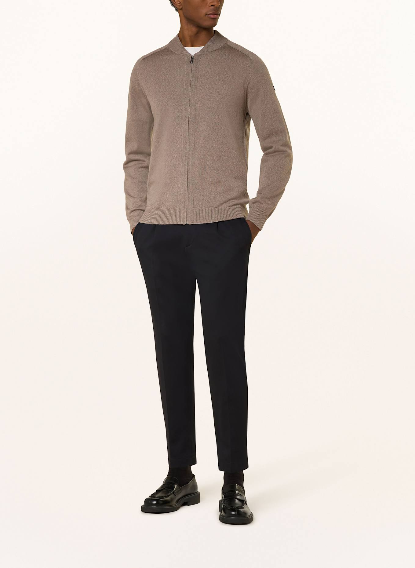 MAERZ MUENCHEN Strickjacke : TAUPE