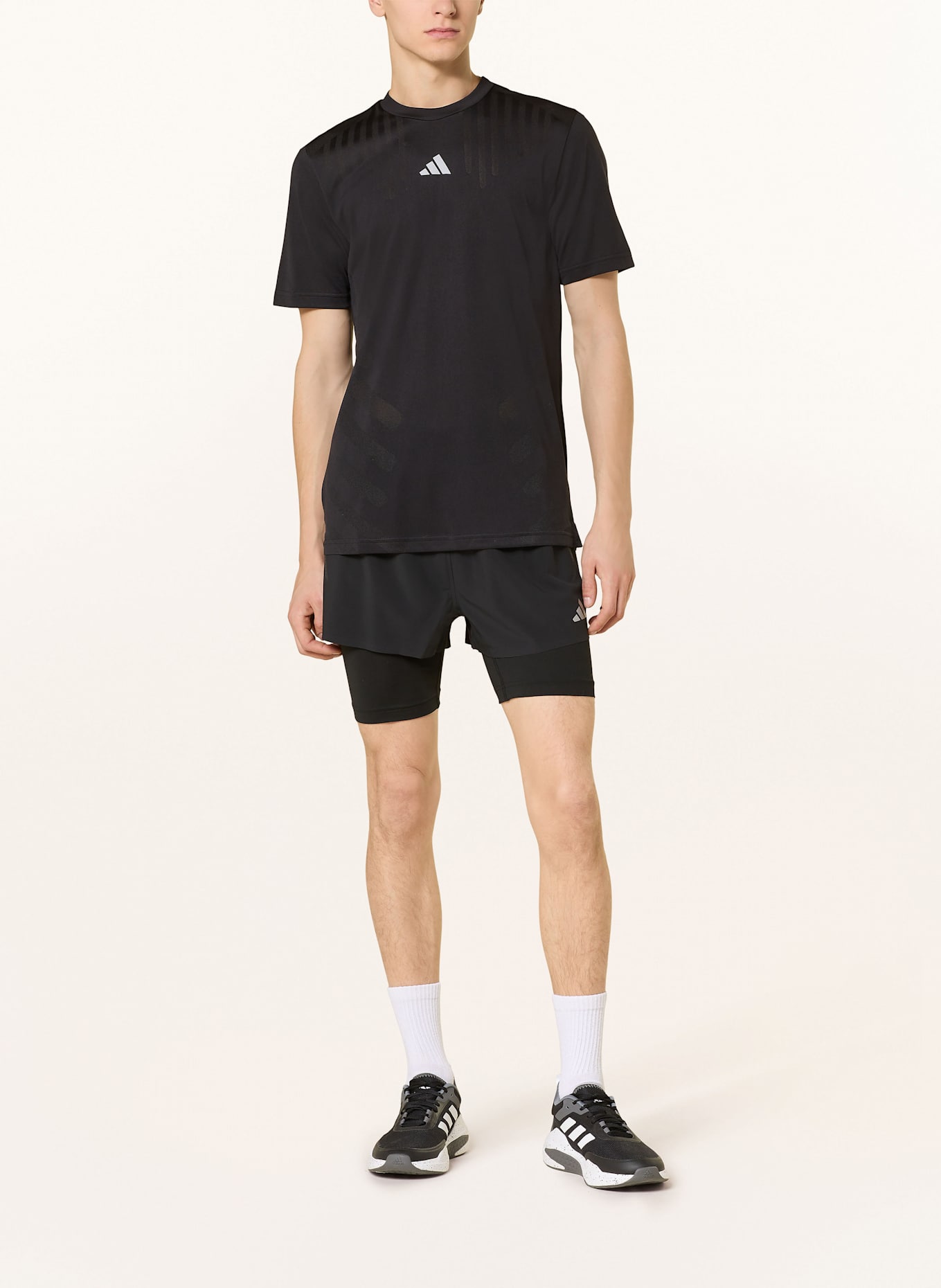 adidas T-shirt HIIT AIRCHILL: BLACK