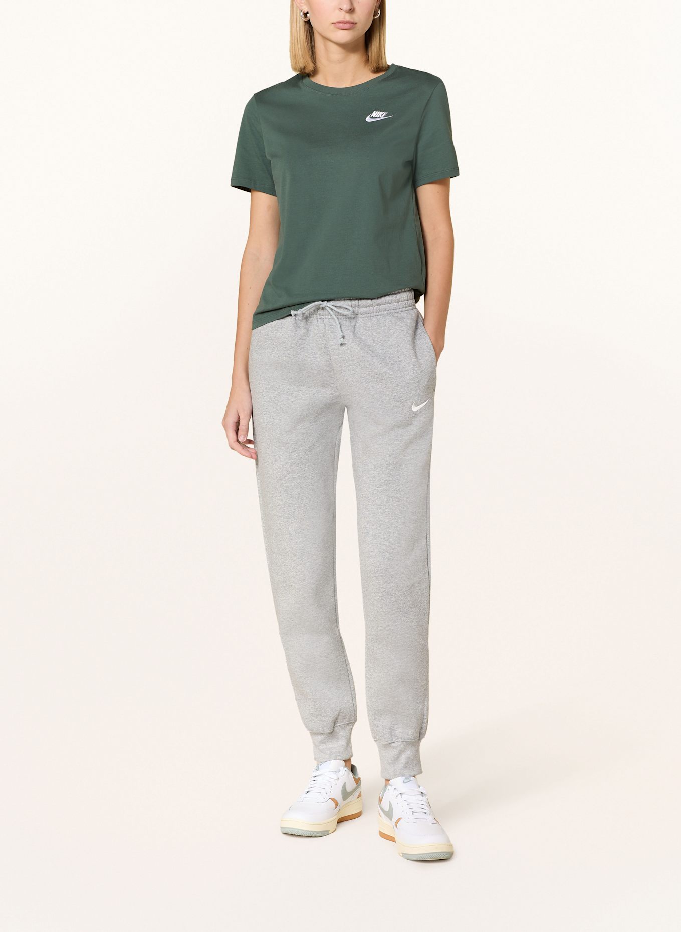 Nike light grey sweatpants discount