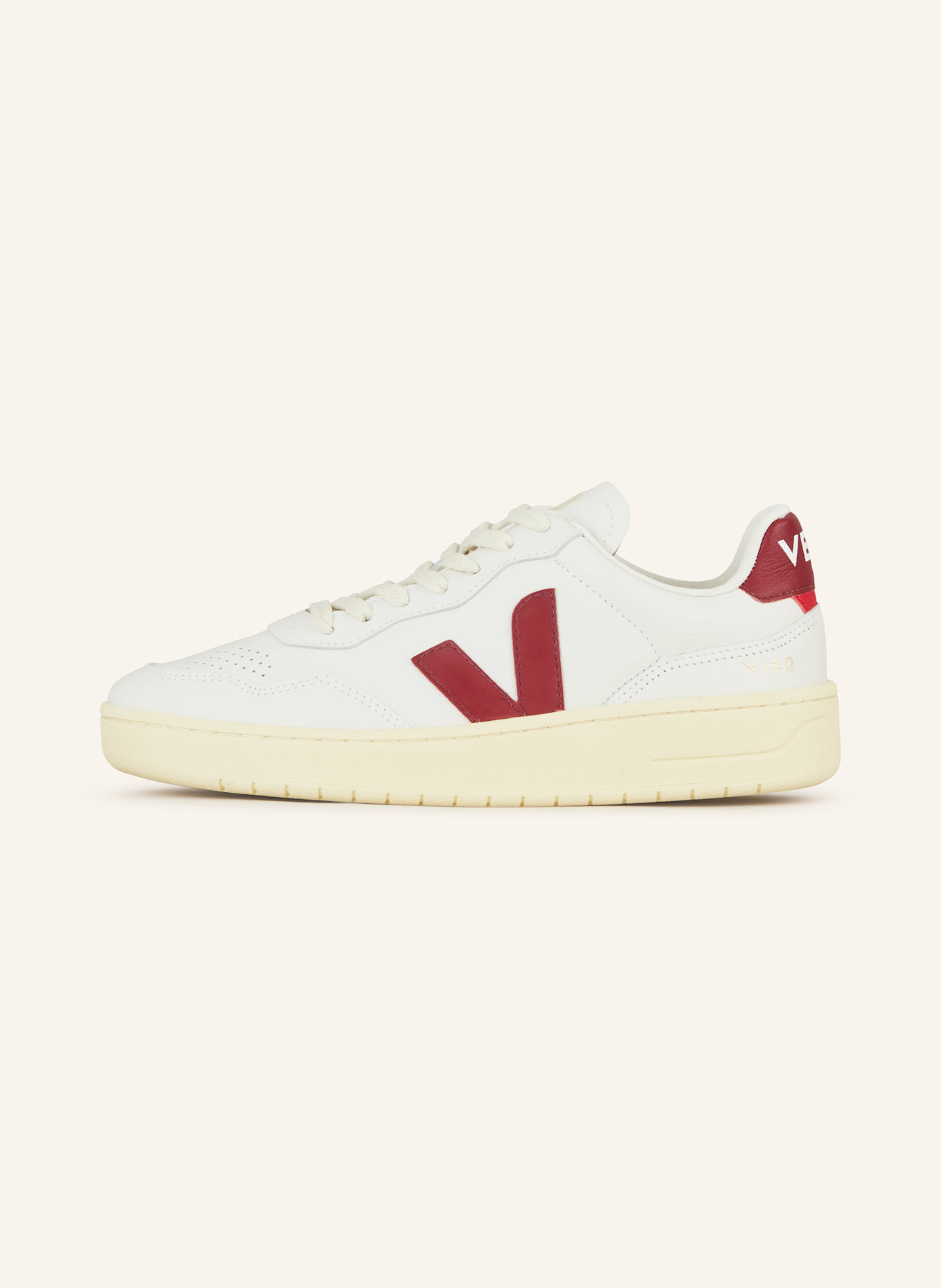 VEJA Sneaker V-90: WEISS/ DUNKELROT