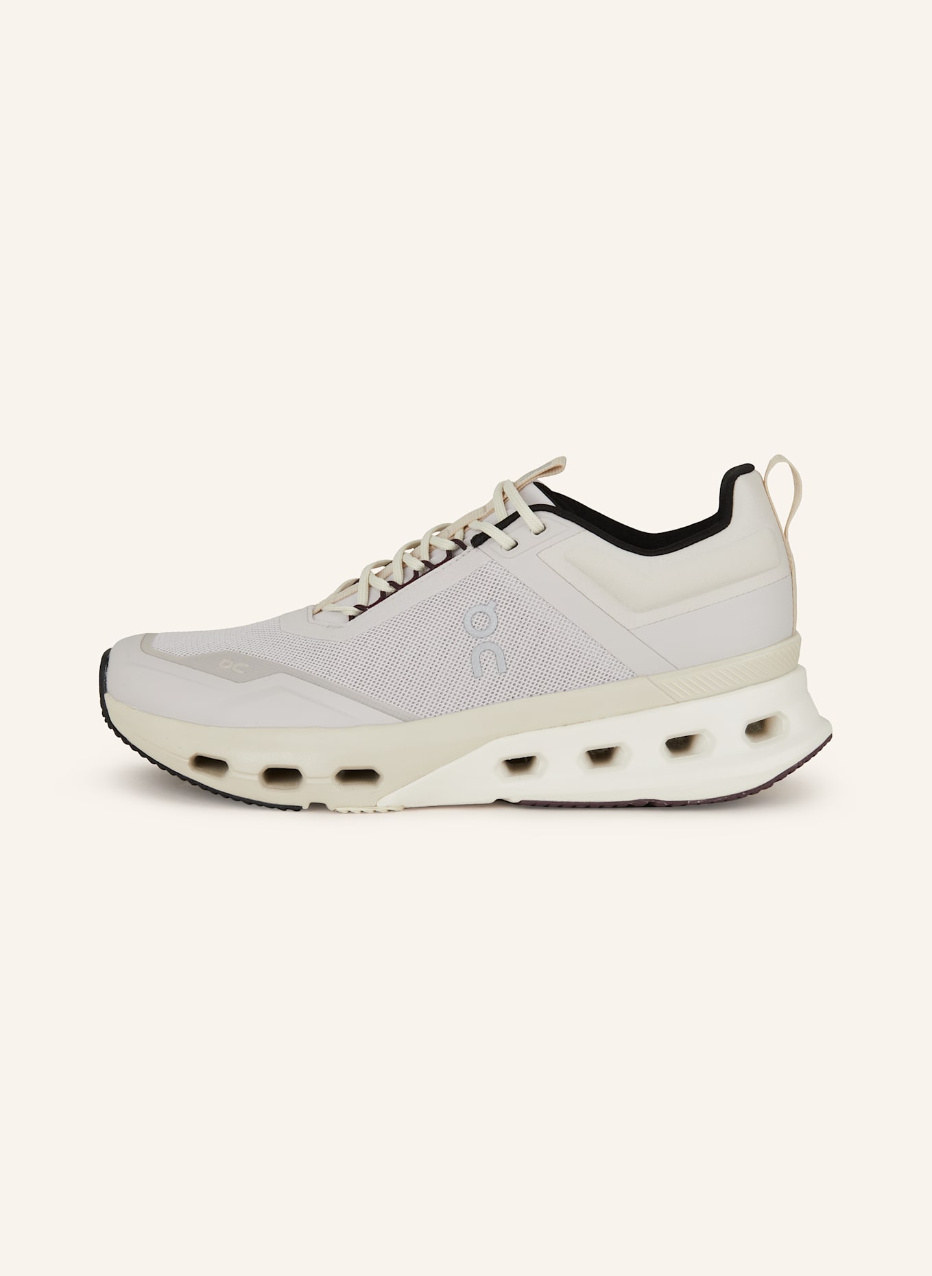 On Fitnessschuhe CLOUDNOVA X: SILBER / ECRU